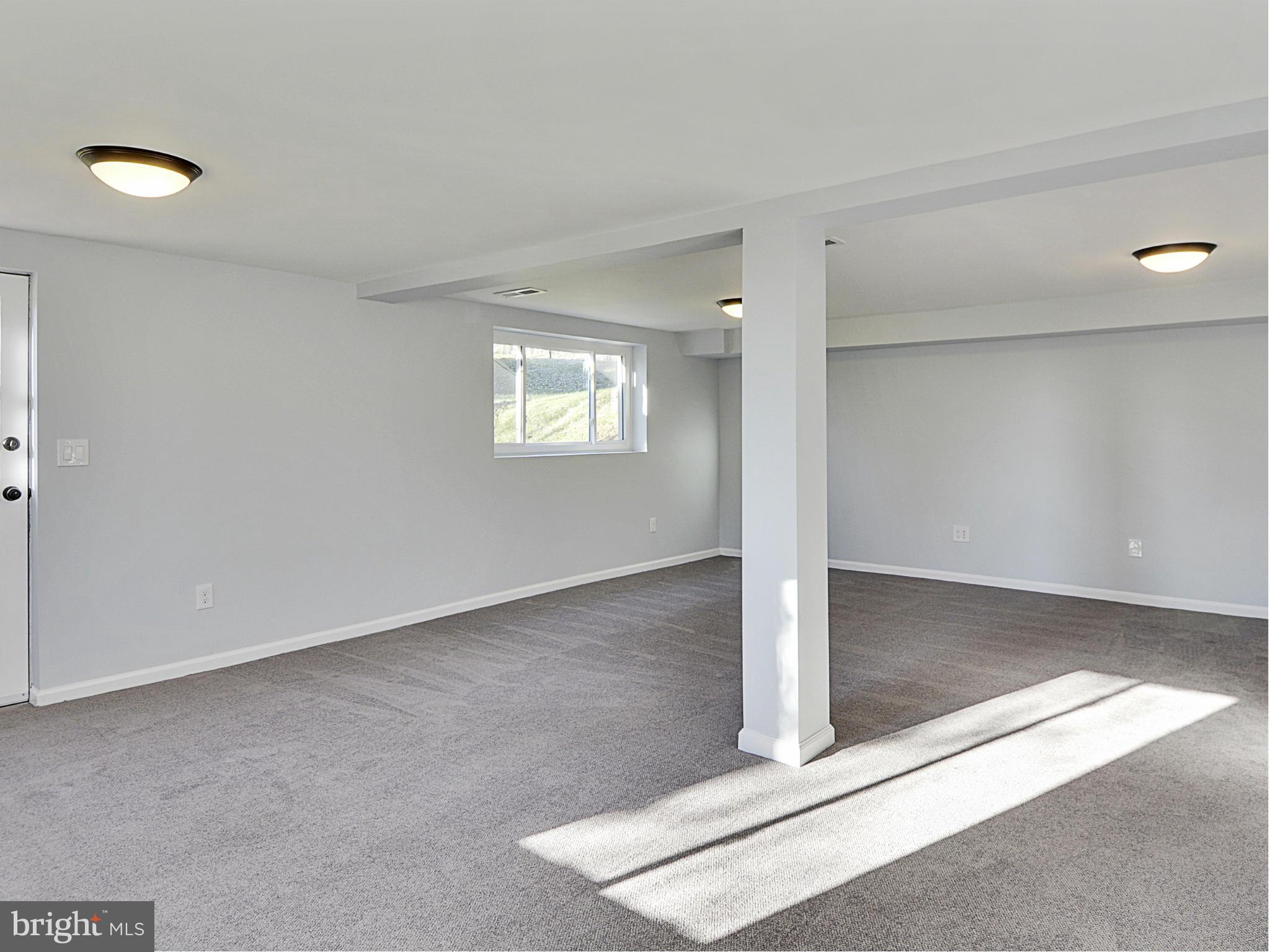 WARWICK VILLAGE - Residential