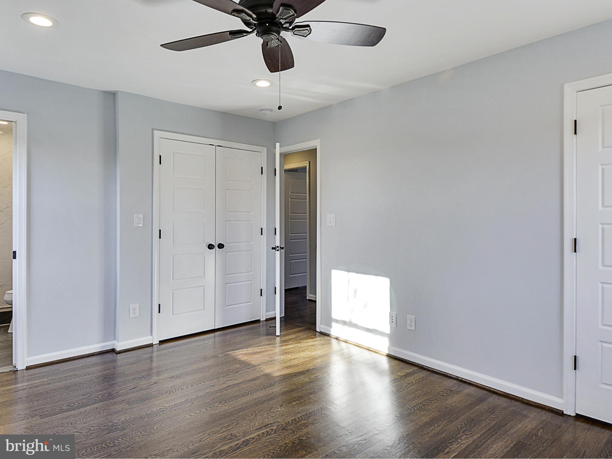 WARWICK VILLAGE - Residential