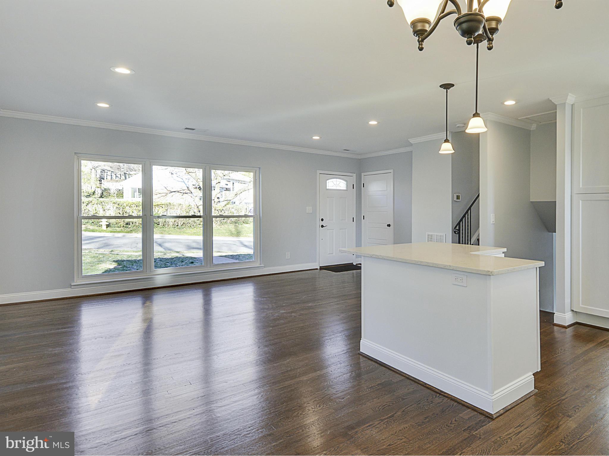 WARWICK VILLAGE - Residential