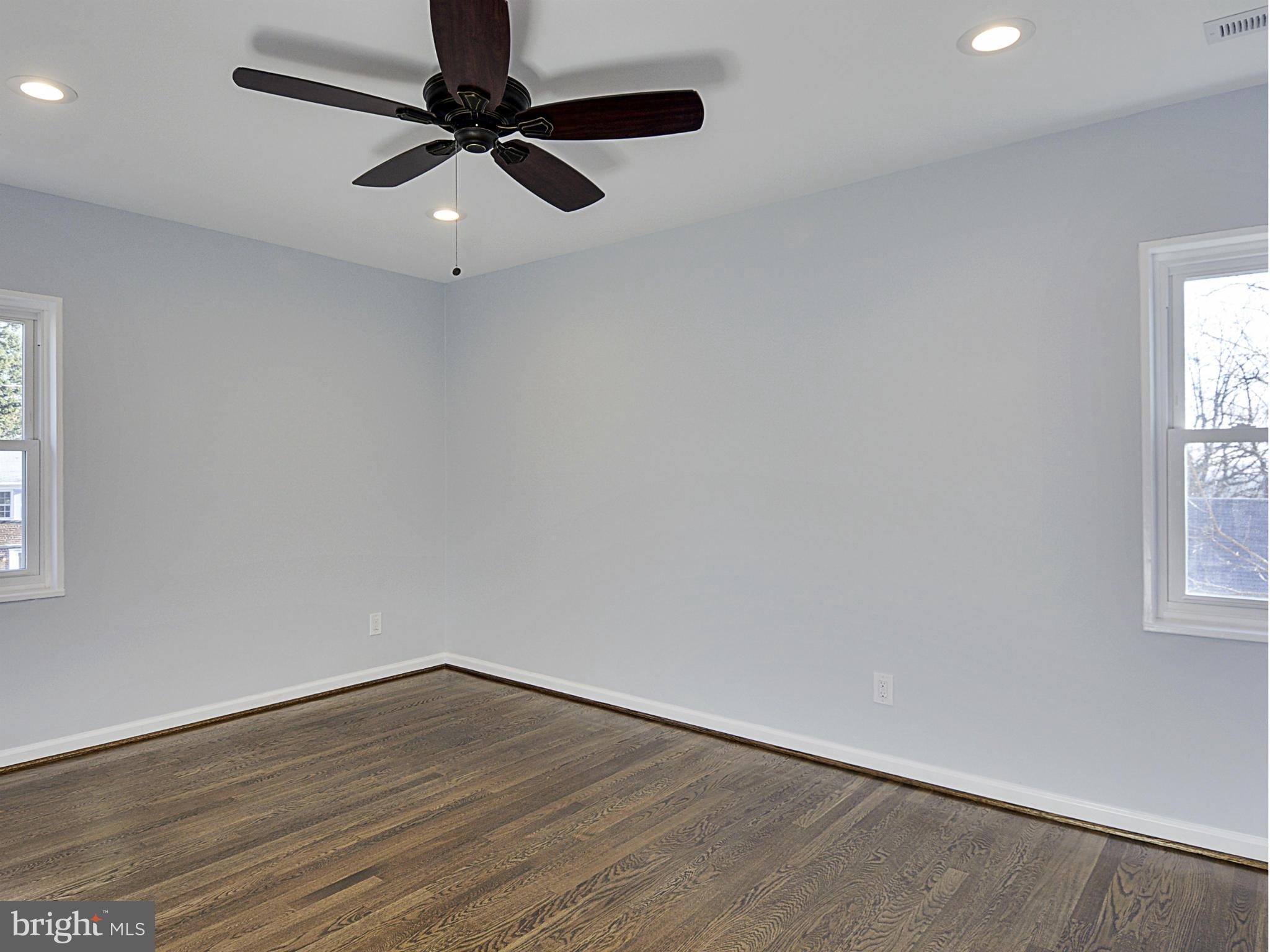 WARWICK VILLAGE - Residential