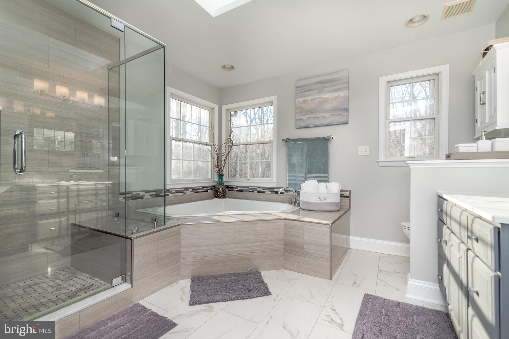 HARDESTY ESTATES - Residential