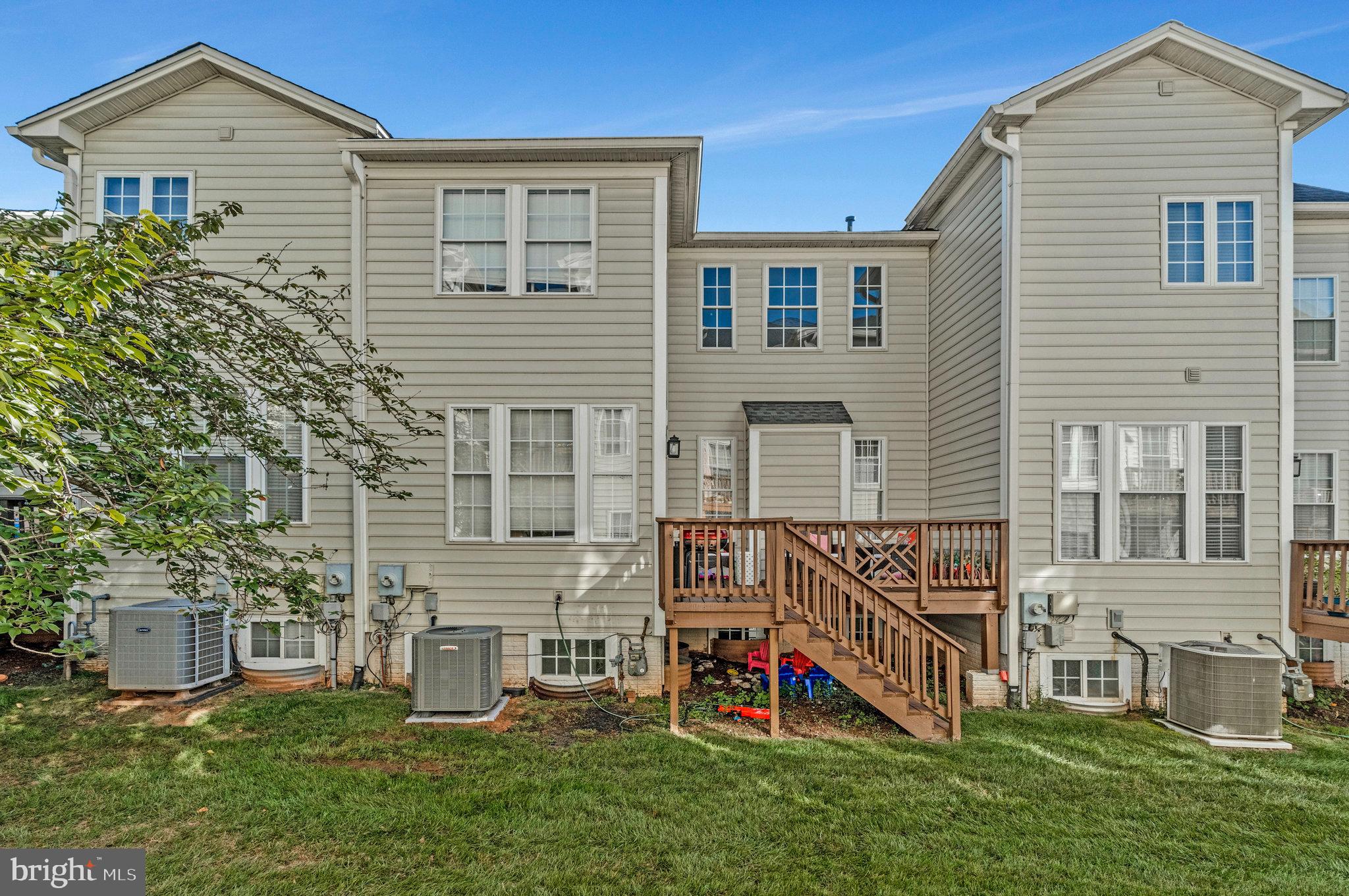 MEDINAH HOMES - Residential Lease