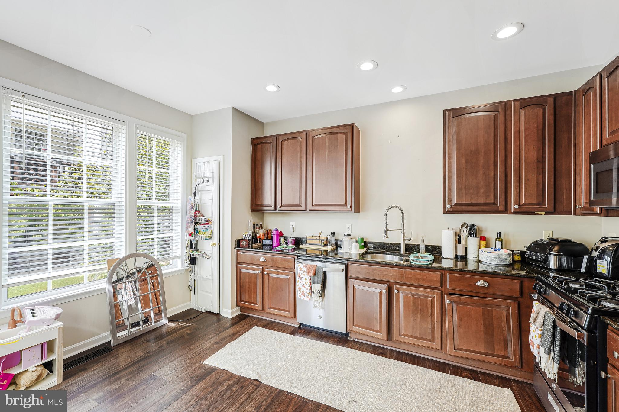 MEDINAH HOMES - Residential Lease