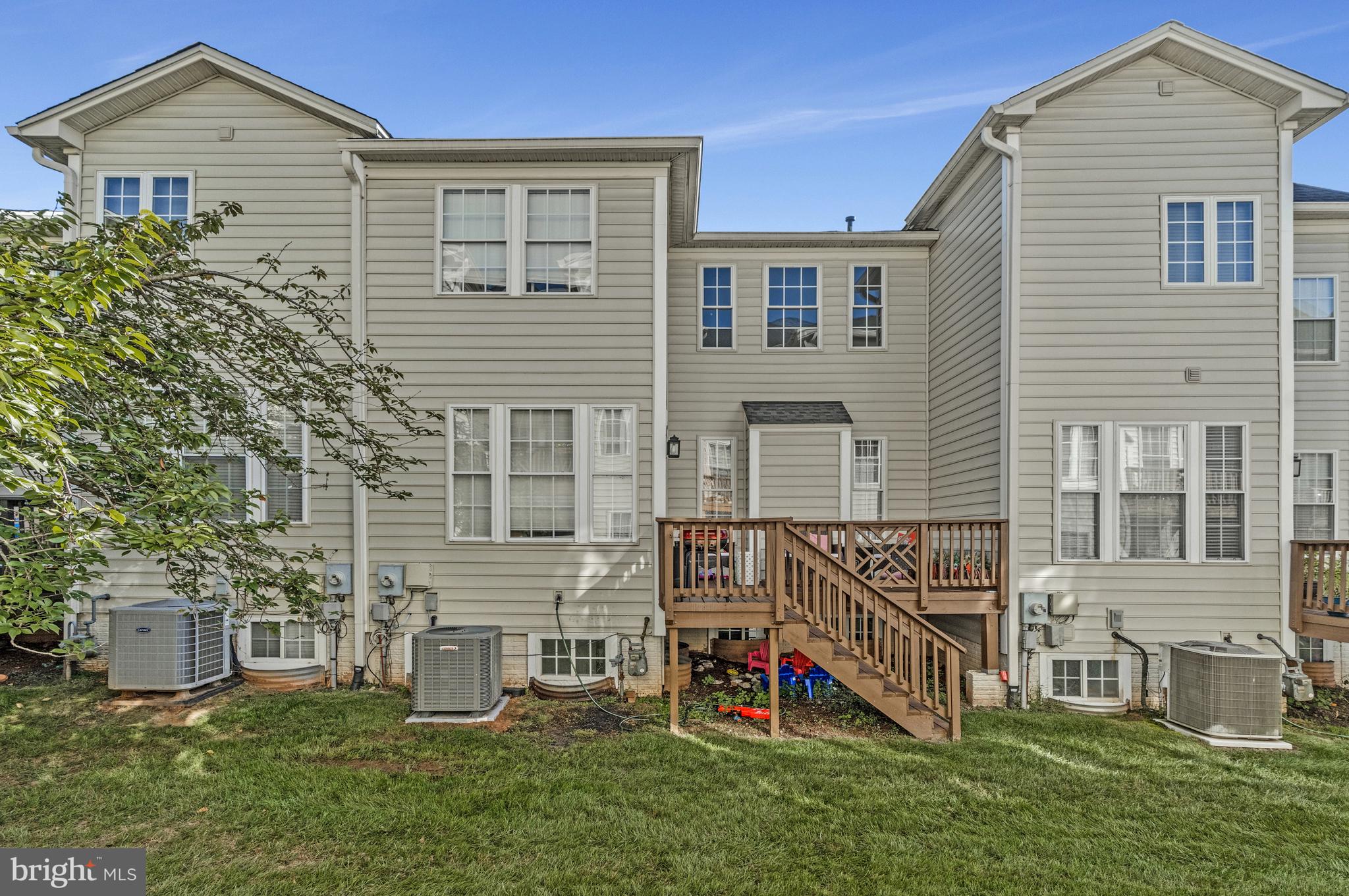 MEDINAH HOMES - Residential Lease