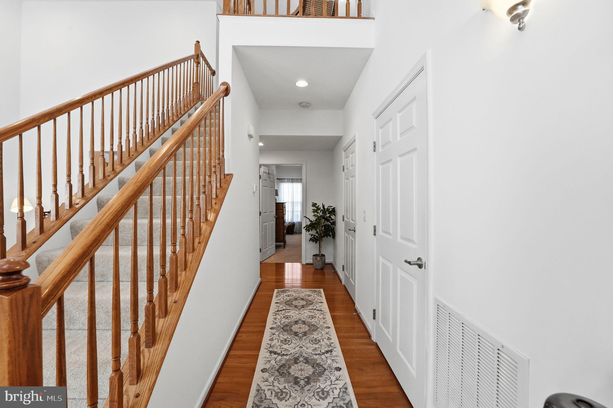 VILLAS AT THE RIDGES - Residential