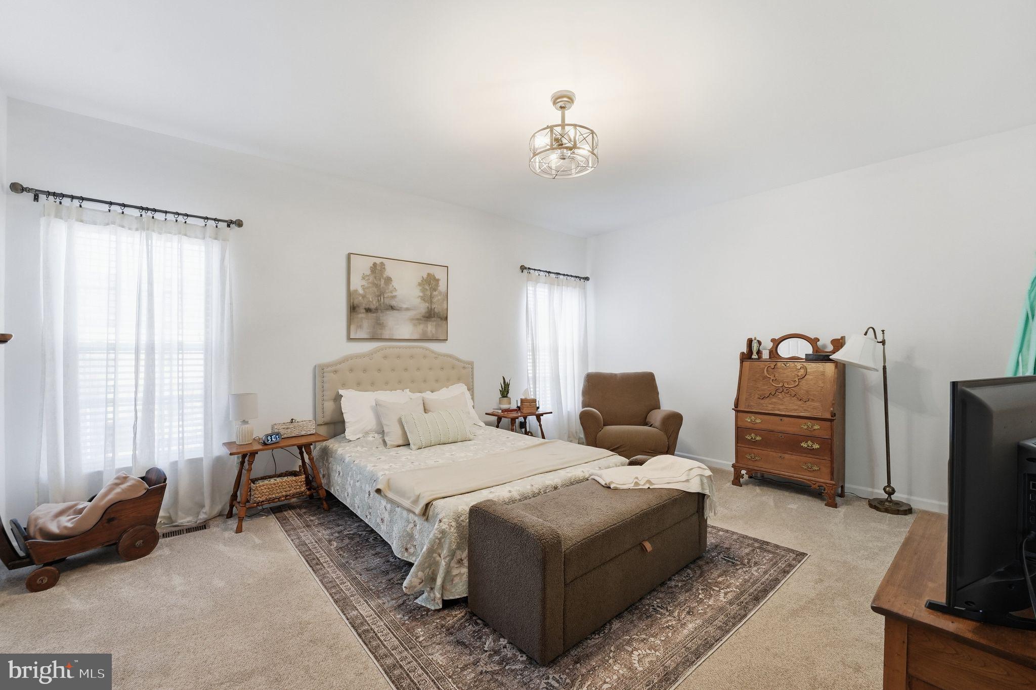 VILLAS AT THE RIDGES - Residential