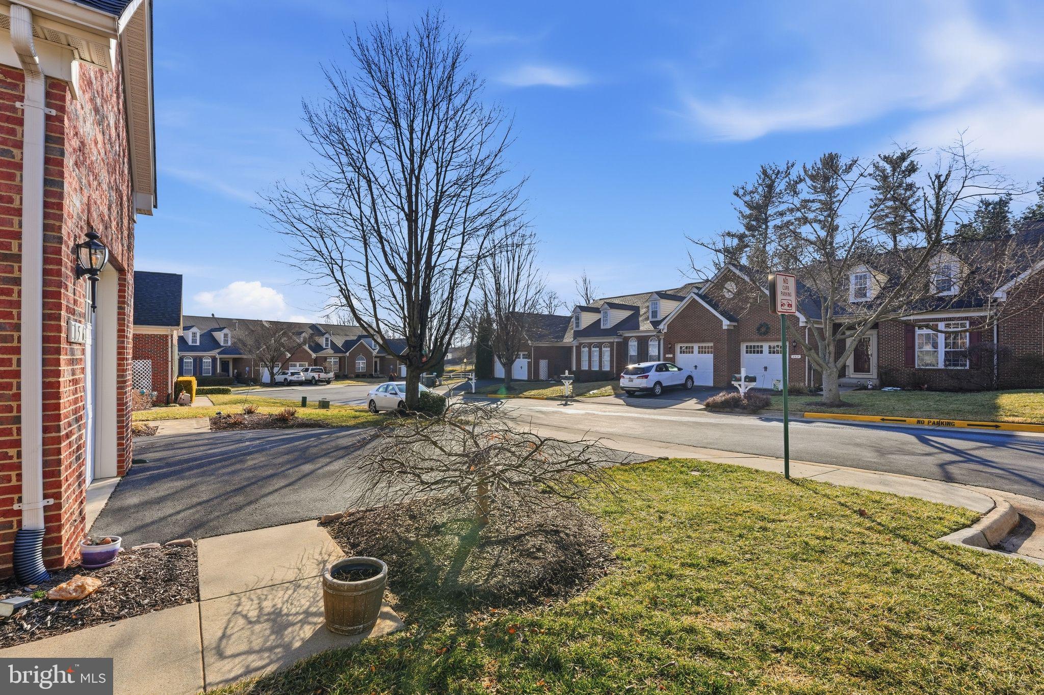 VILLAS AT THE RIDGES - Residential