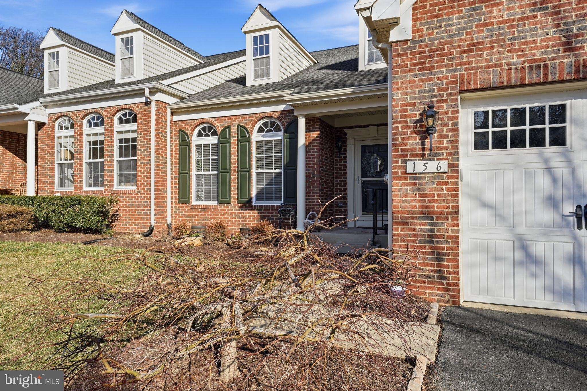 VILLAS AT THE RIDGES - Residential