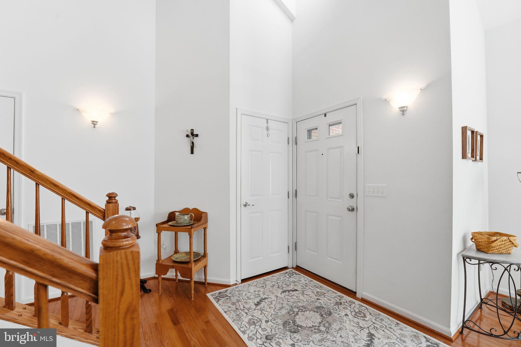 VILLAS AT THE RIDGES - Residential