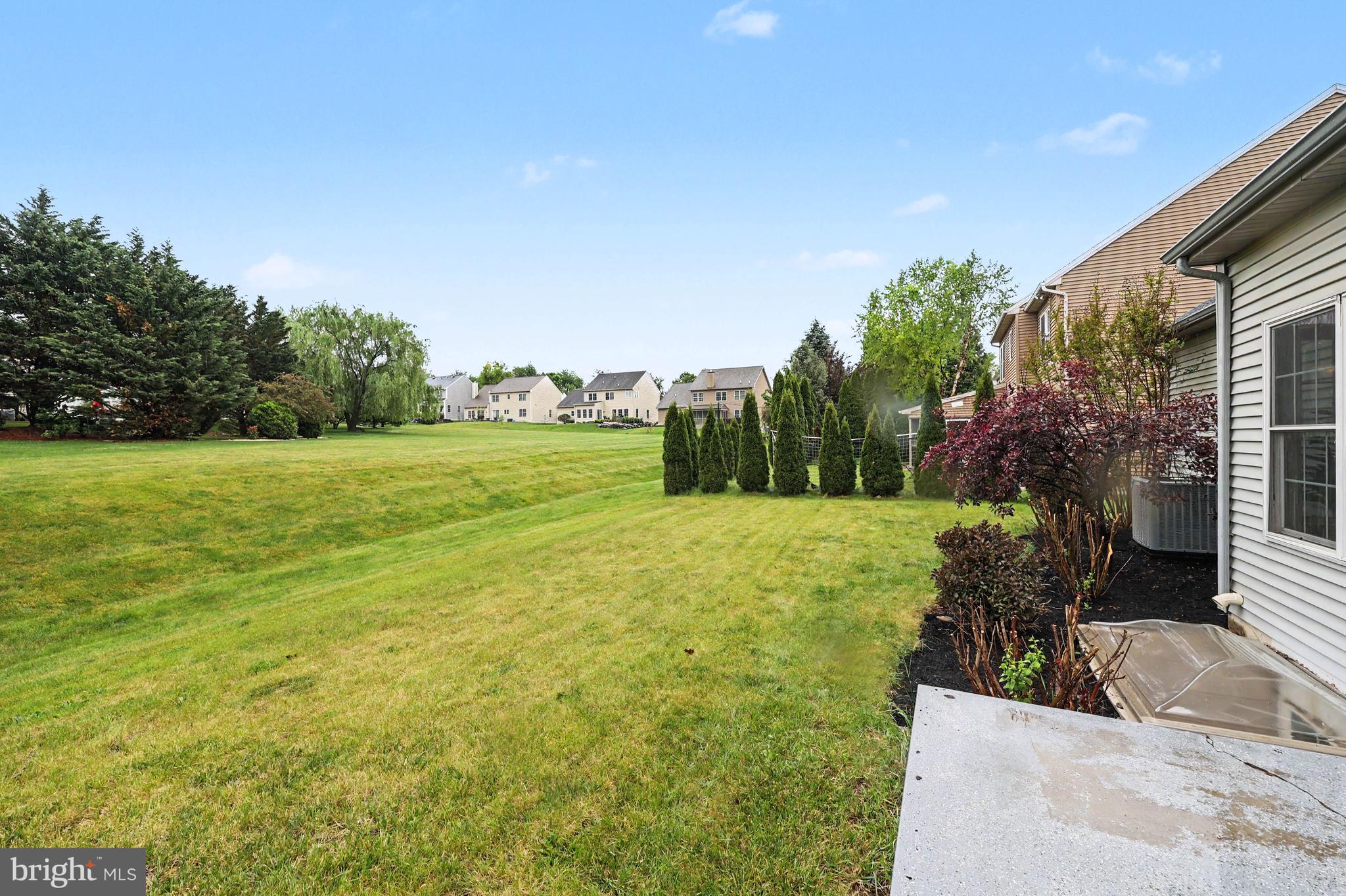 SOUTHPOINT MEADOWS - Residential