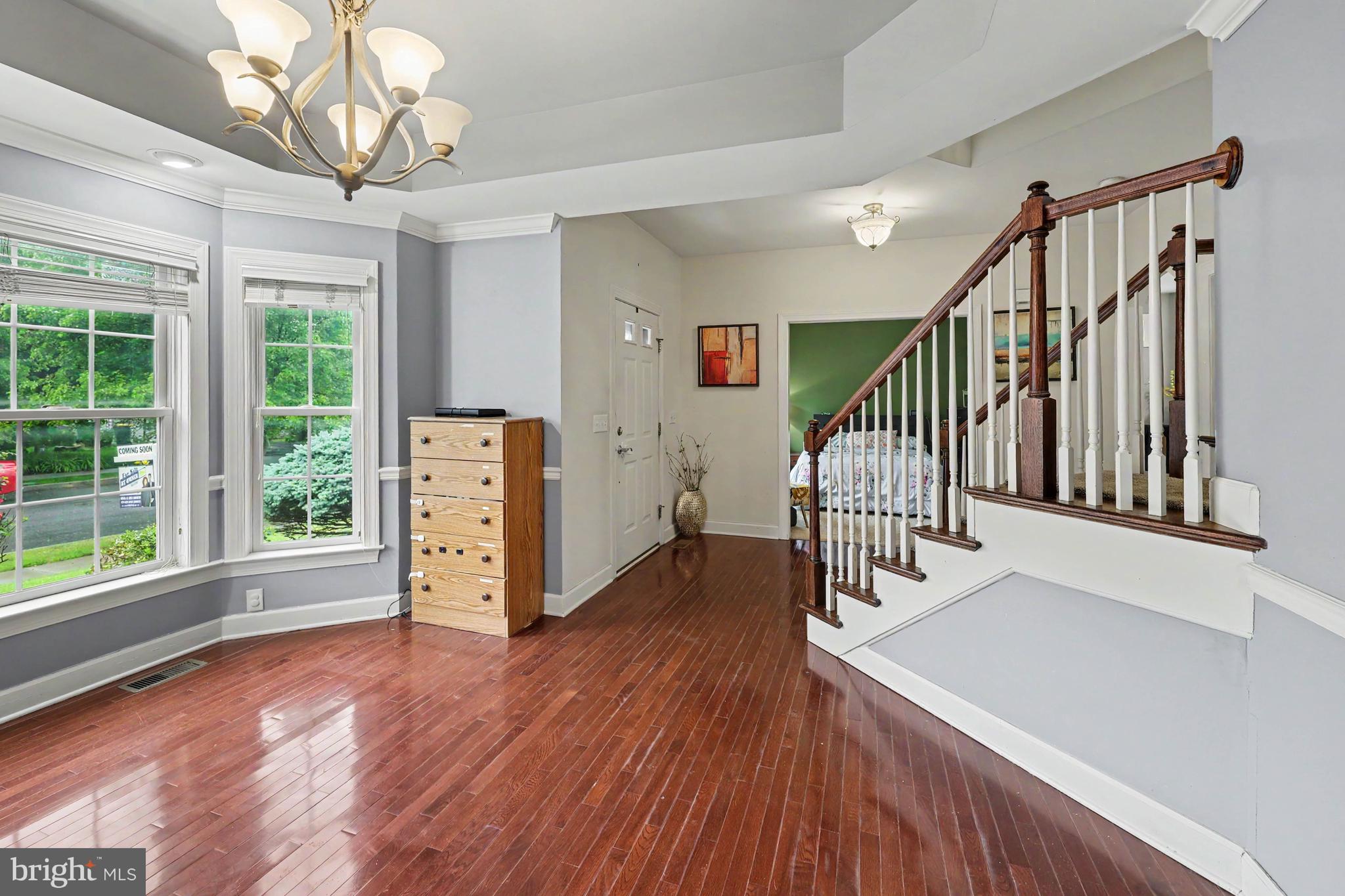 SOUTHPOINT MEADOWS - Residential