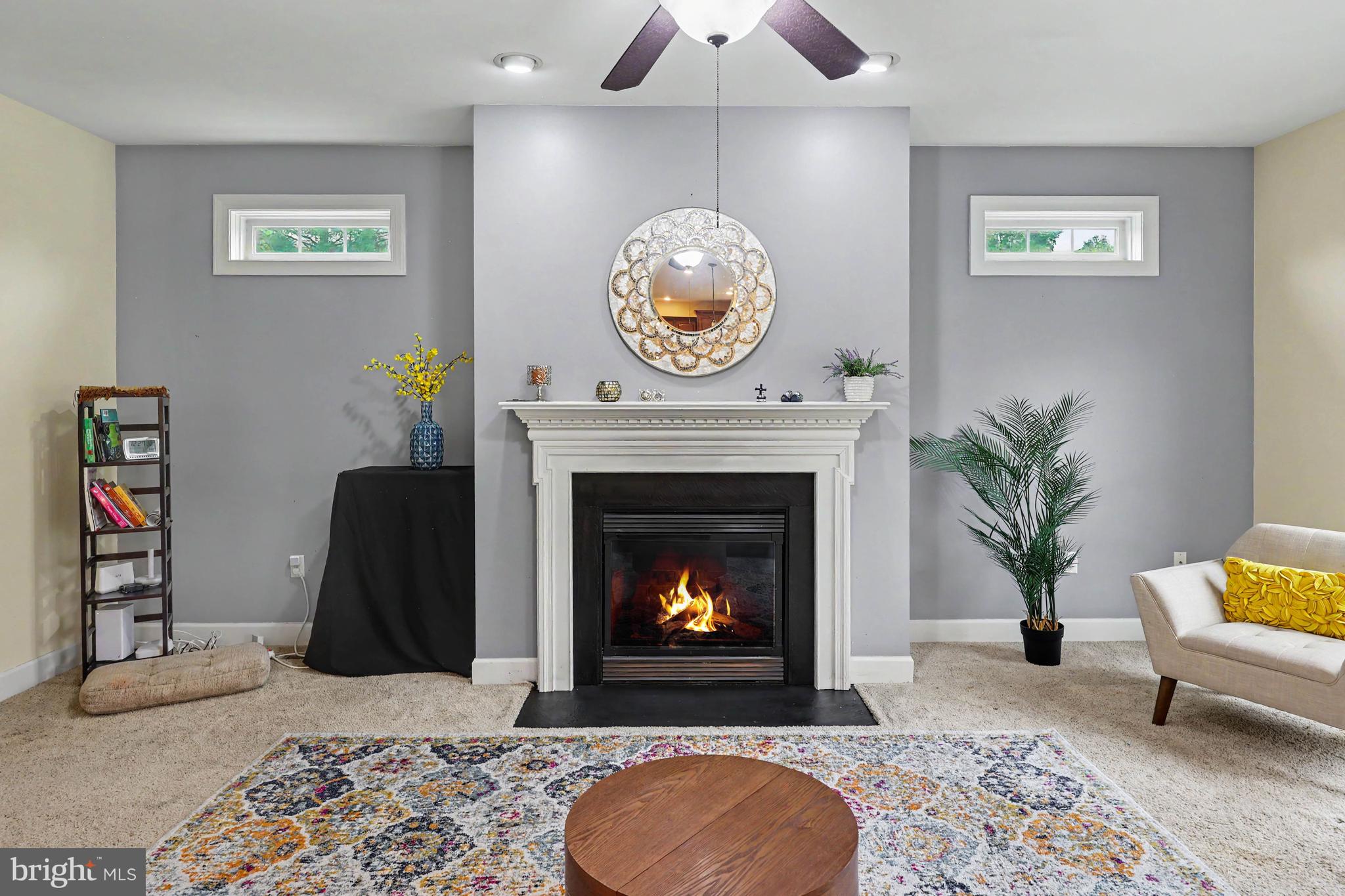 SOUTHPOINT MEADOWS - Residential