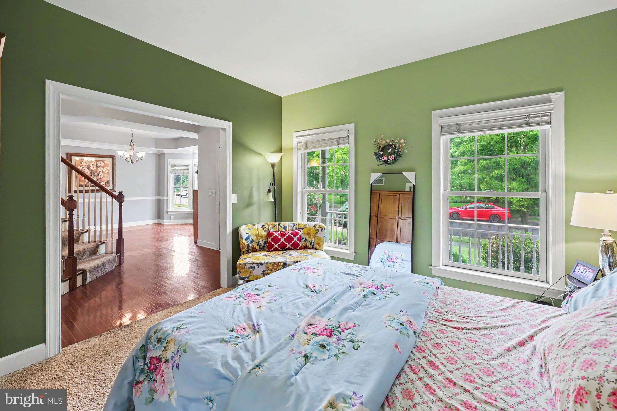 SOUTHPOINT MEADOWS - Residential