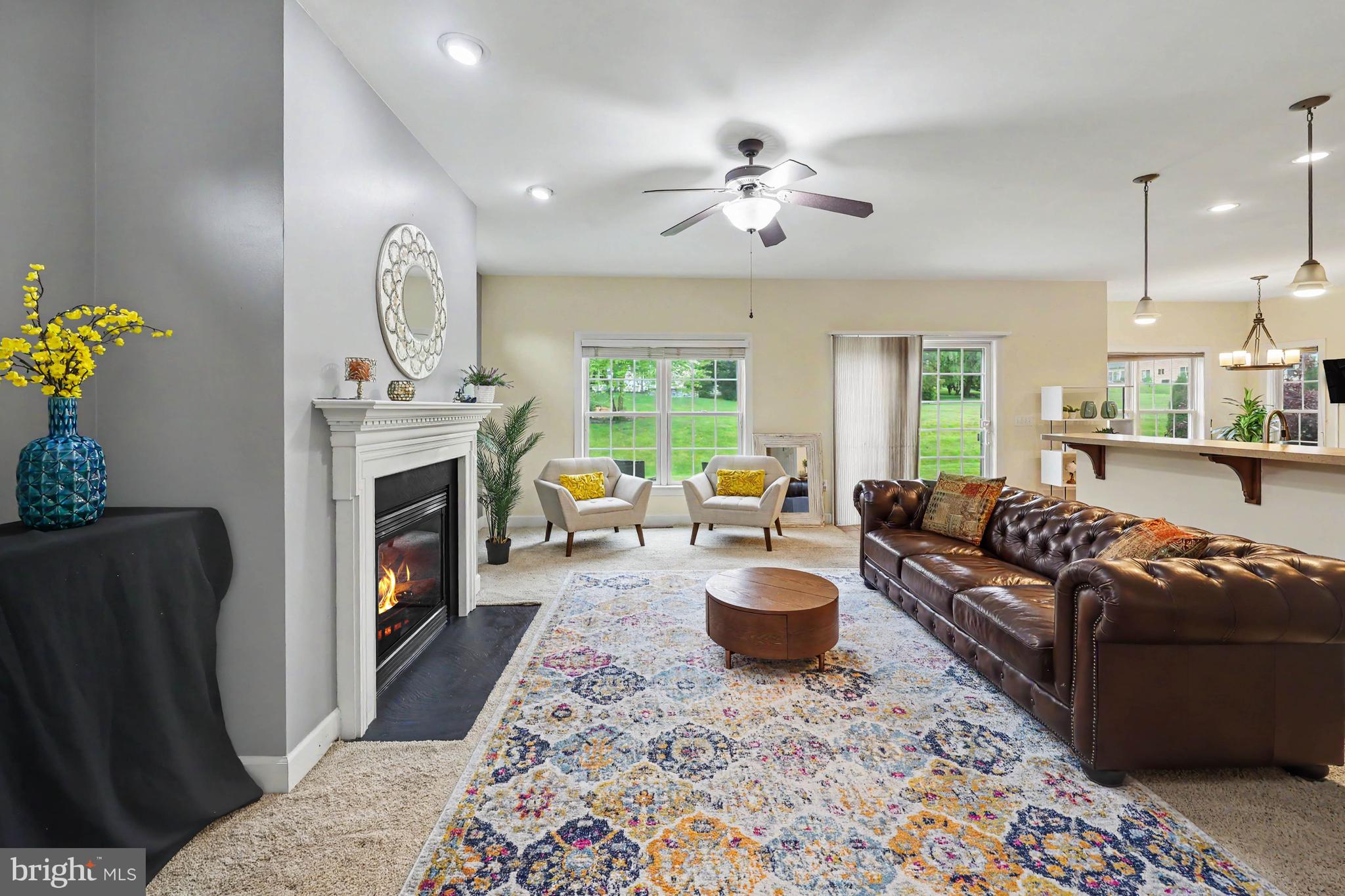 SOUTHPOINT MEADOWS - Residential