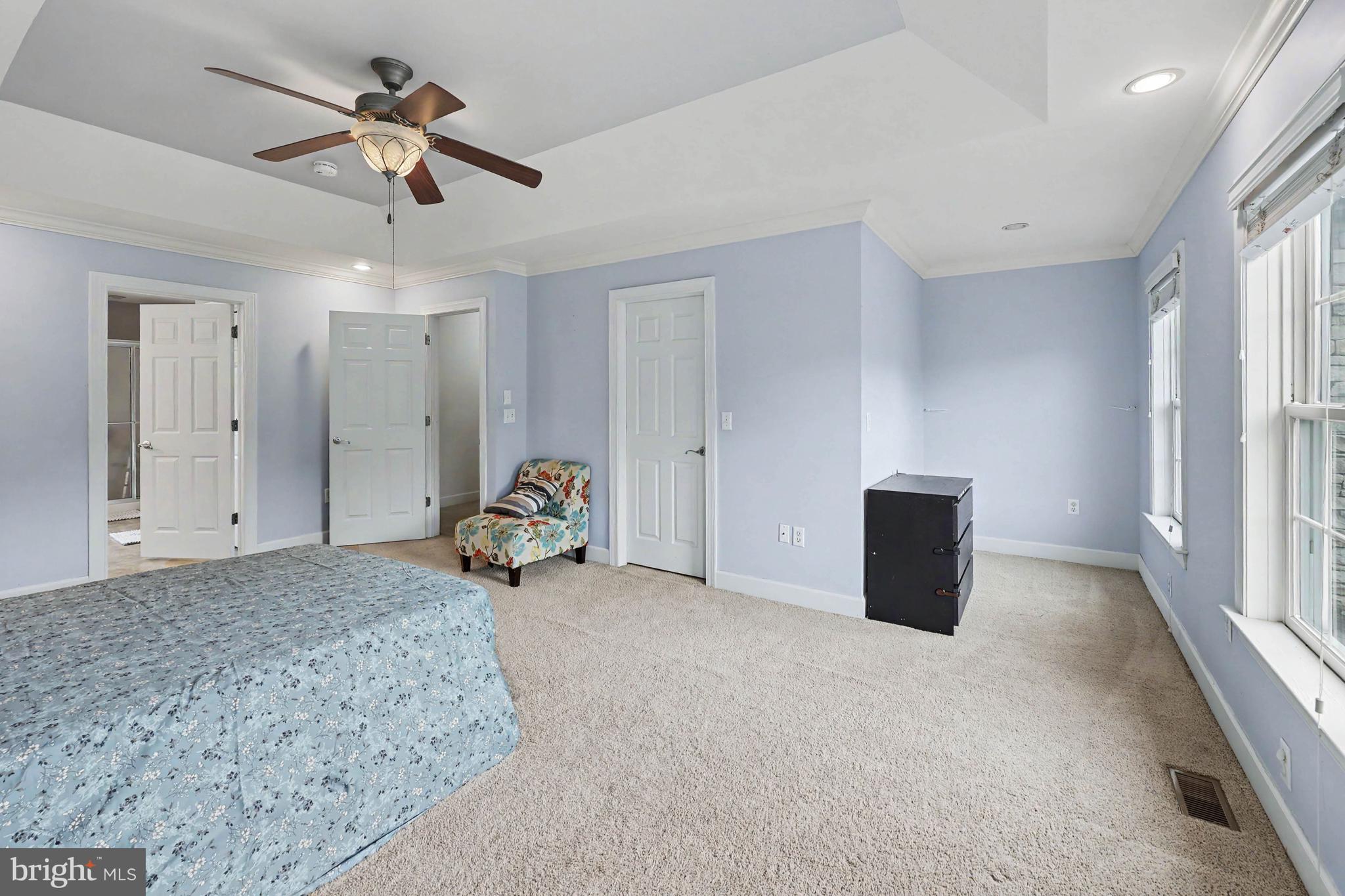 SOUTHPOINT MEADOWS - Residential