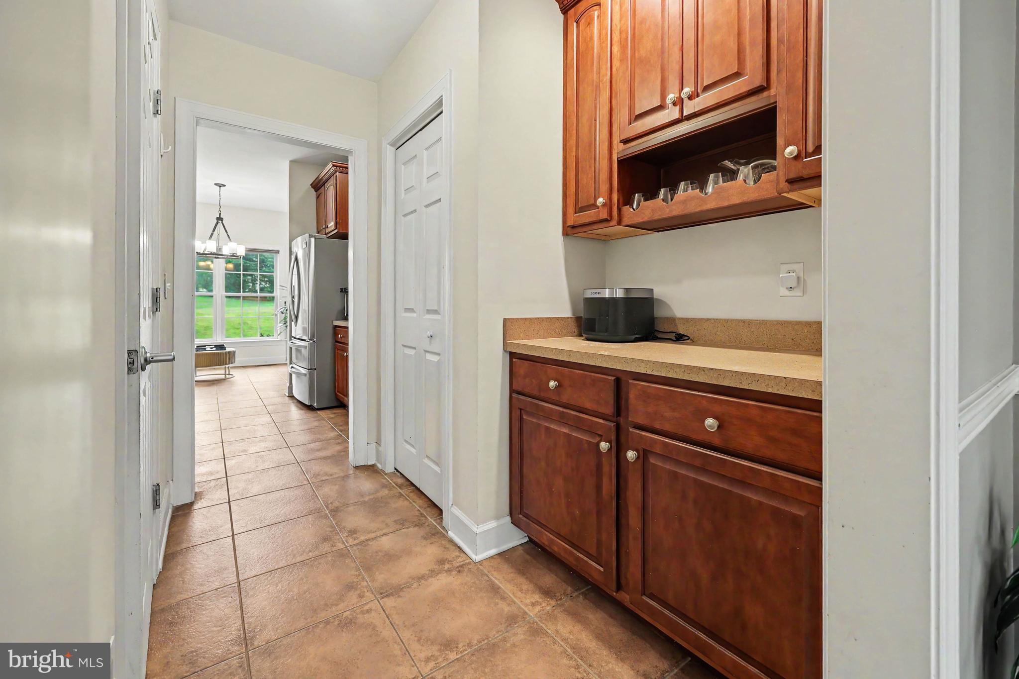 SOUTHPOINT MEADOWS - Residential