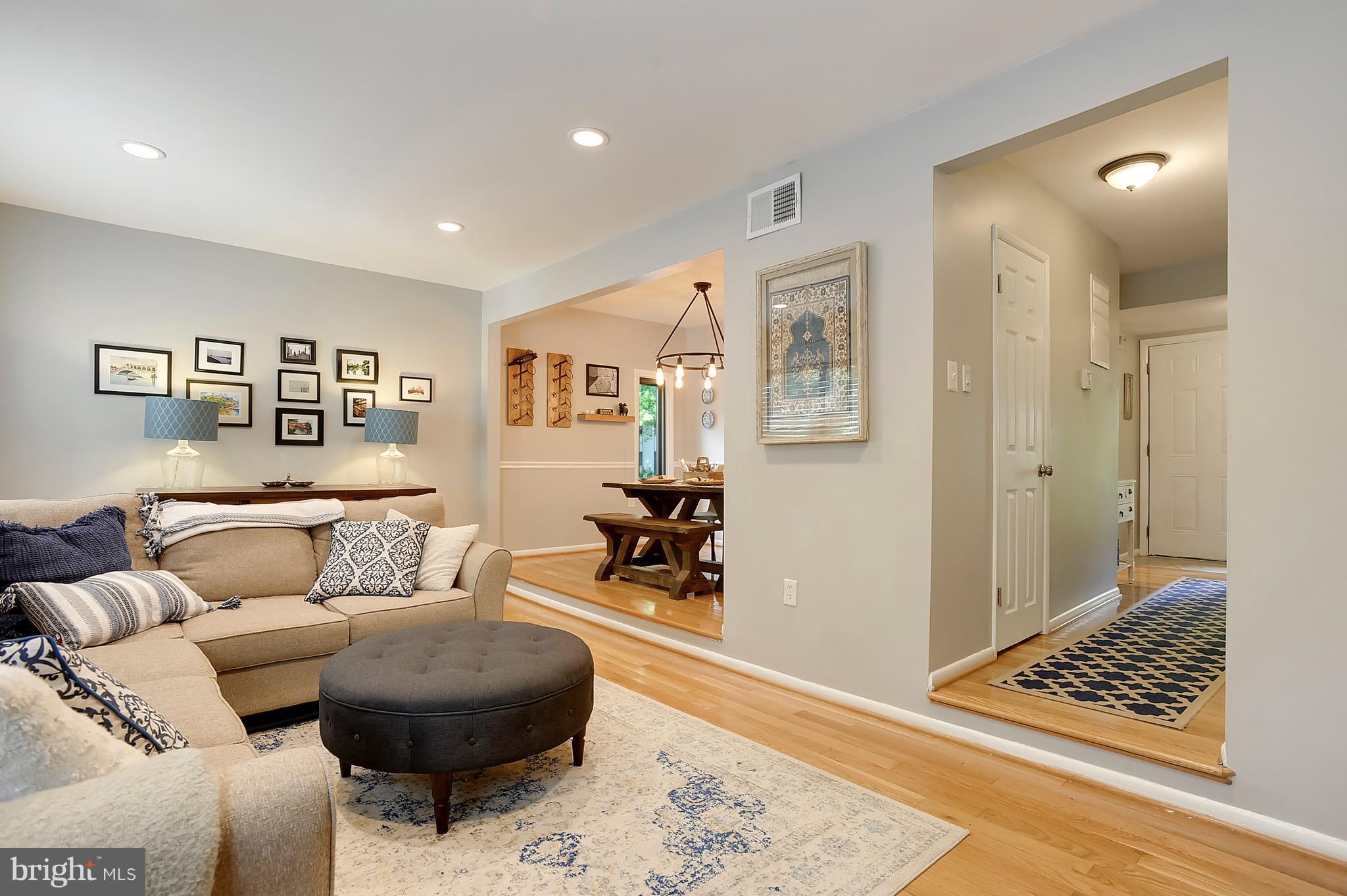 RESTON - Residential