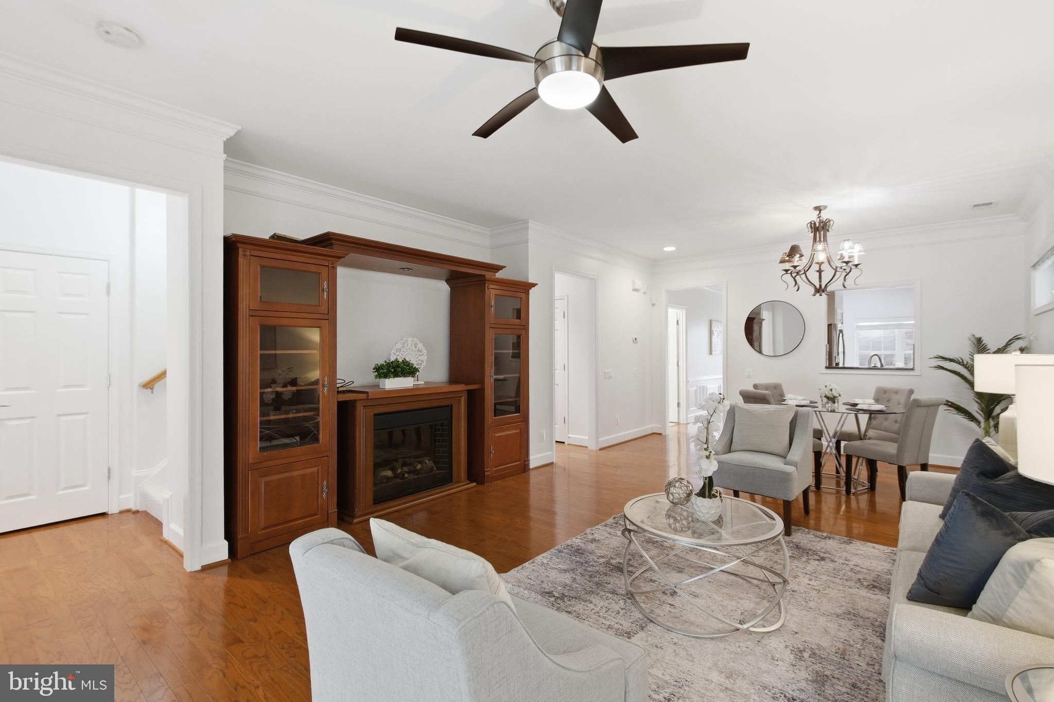 SPRING HILL - Residential