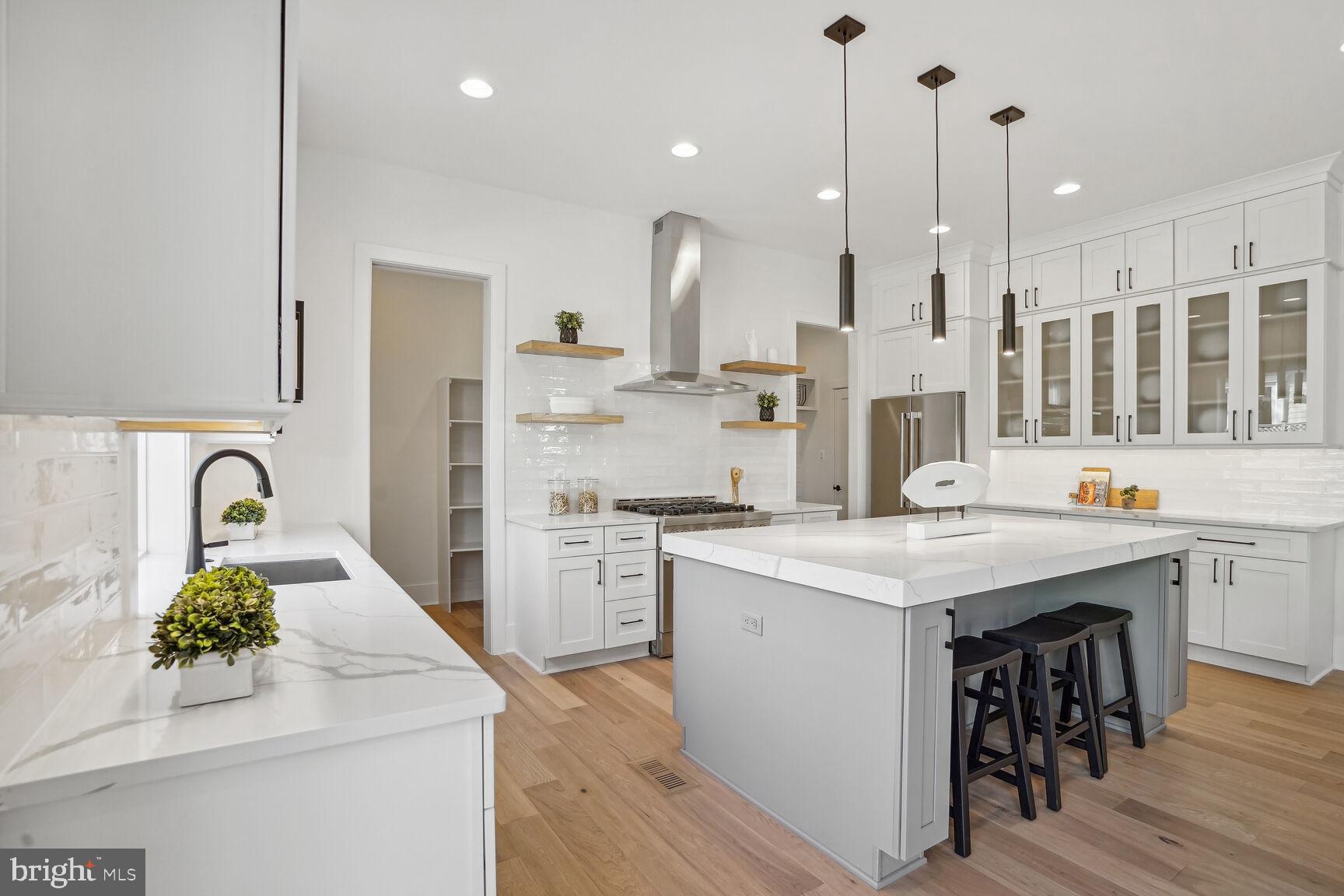 FALLVIEW - Residential