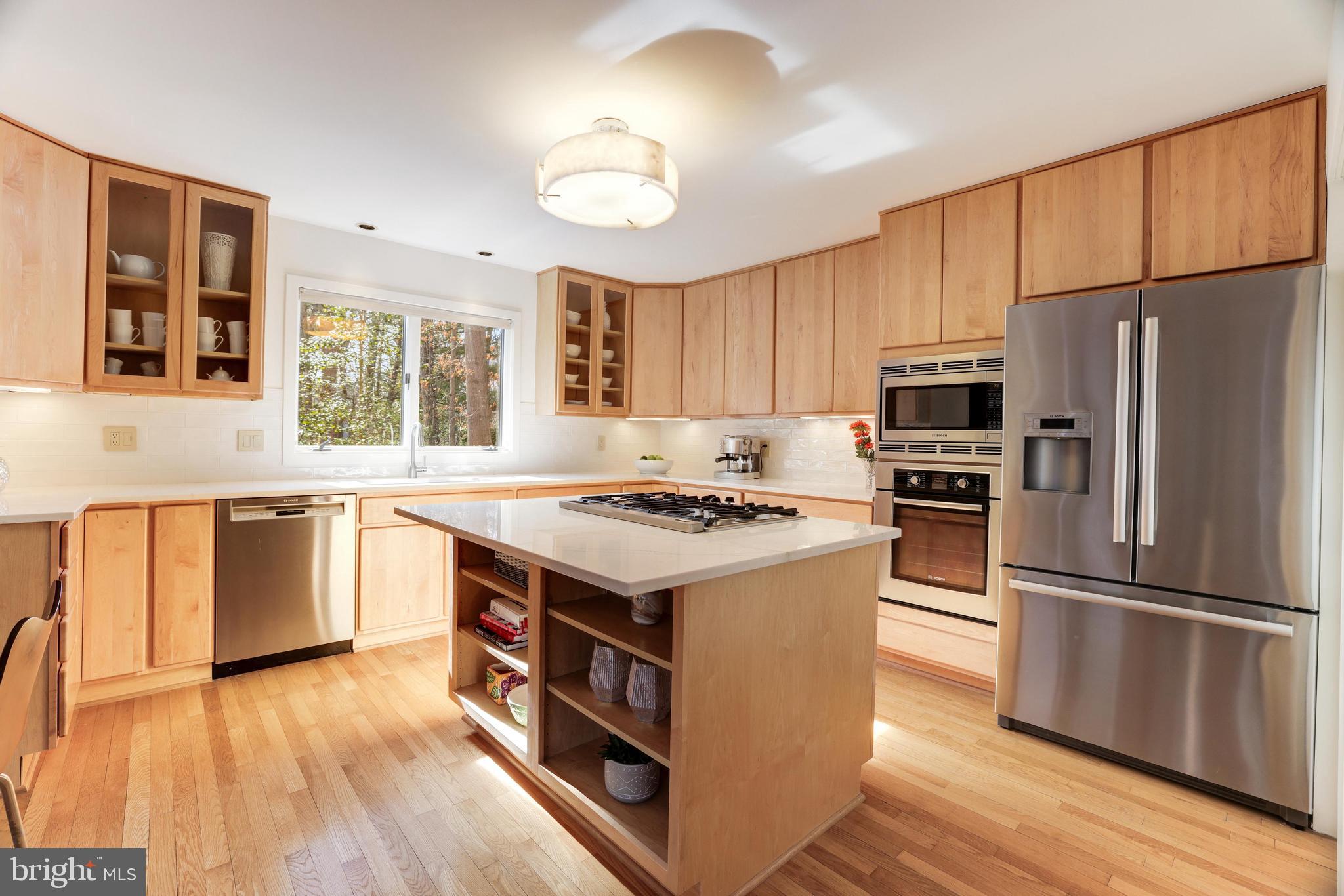 RESTON - Residential