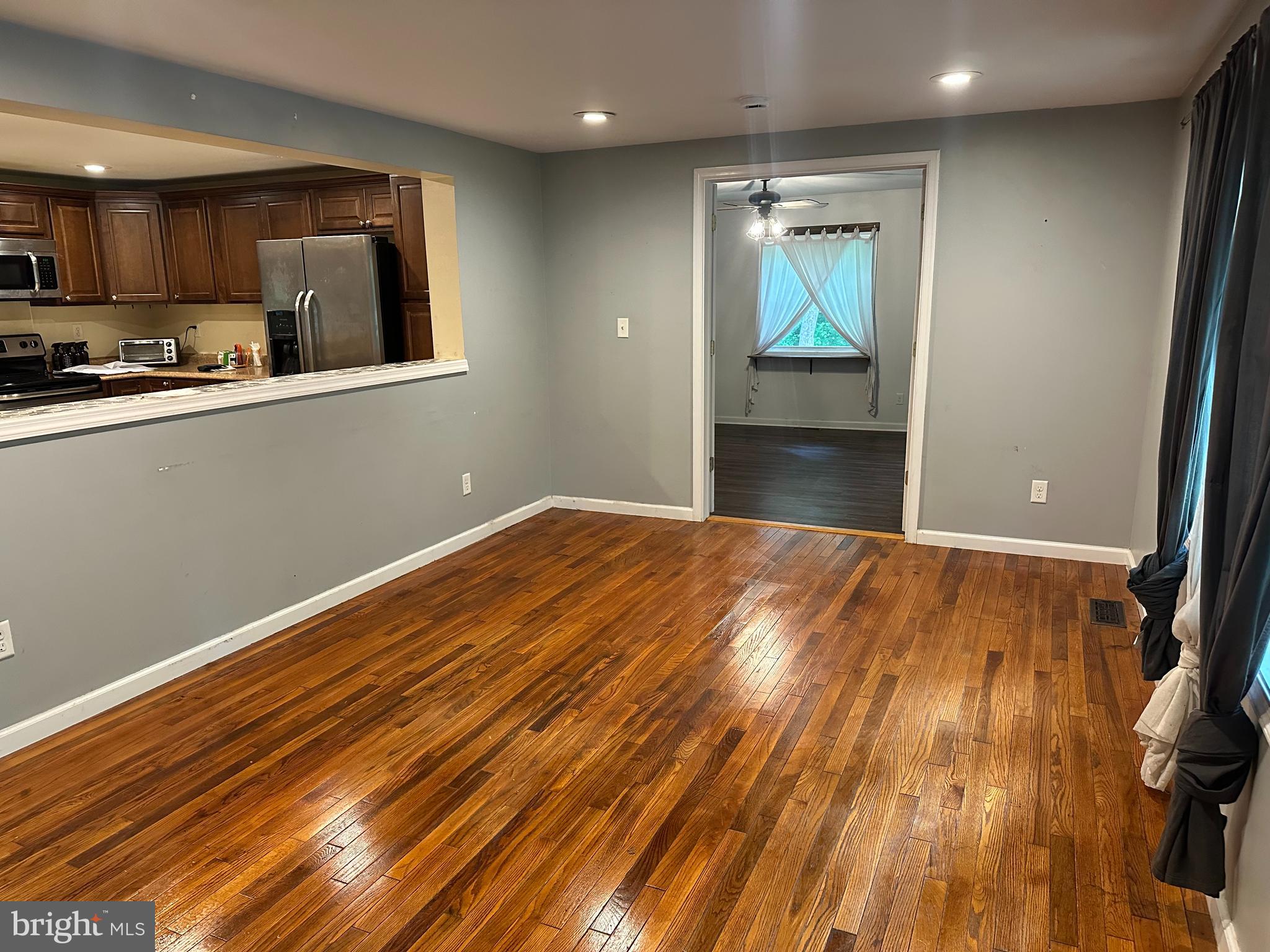 421 SAWMILL LANE