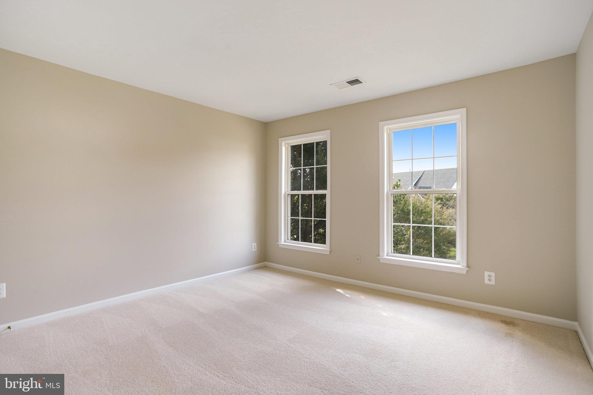 WILLOW PONDS - Residential Lease