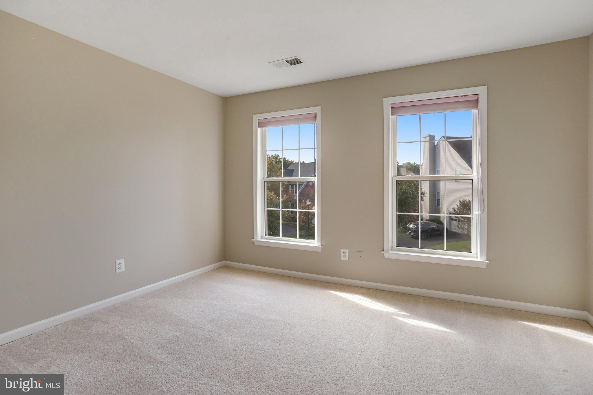 WILLOW PONDS - Residential Lease