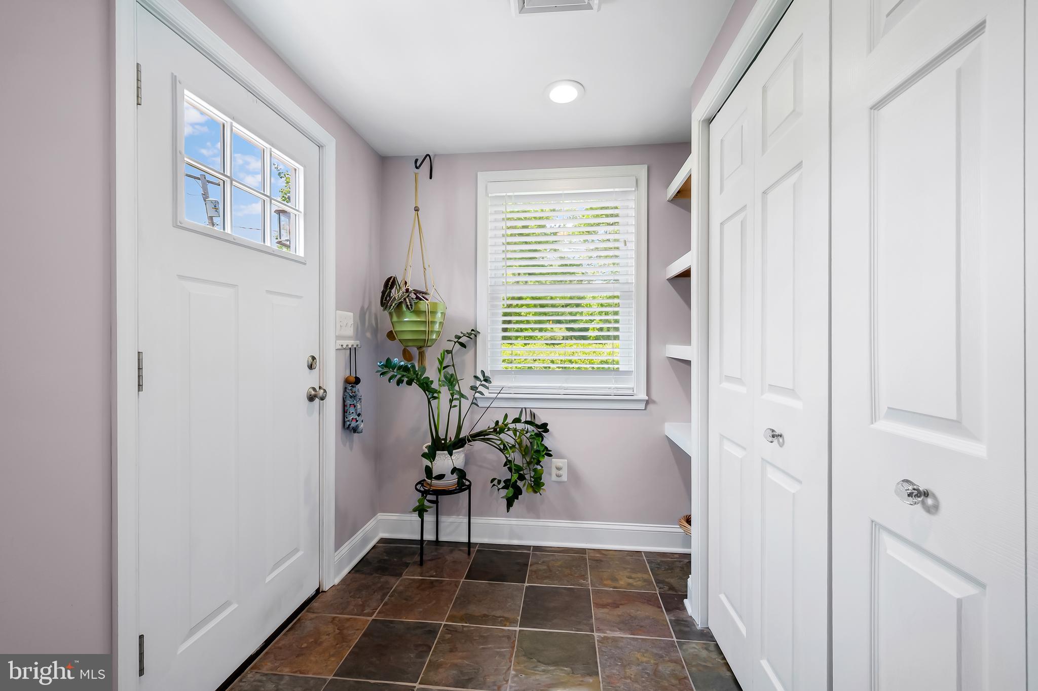 1407 ROCKRIDGE ROAD