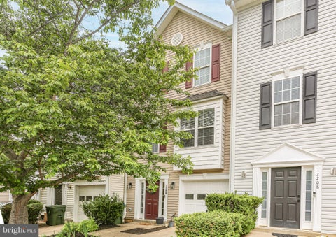 Townhouse For Sale - 7206 Finch Lane<br/> FREDERICKSBURG, VA 22407