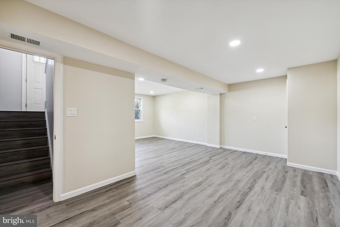 OAK KNOLL-GREATS ADDN - Residential