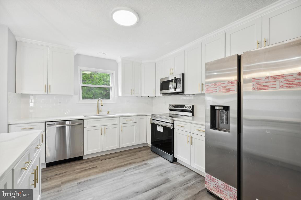 OAK KNOLL-GREATS ADDN - Residential