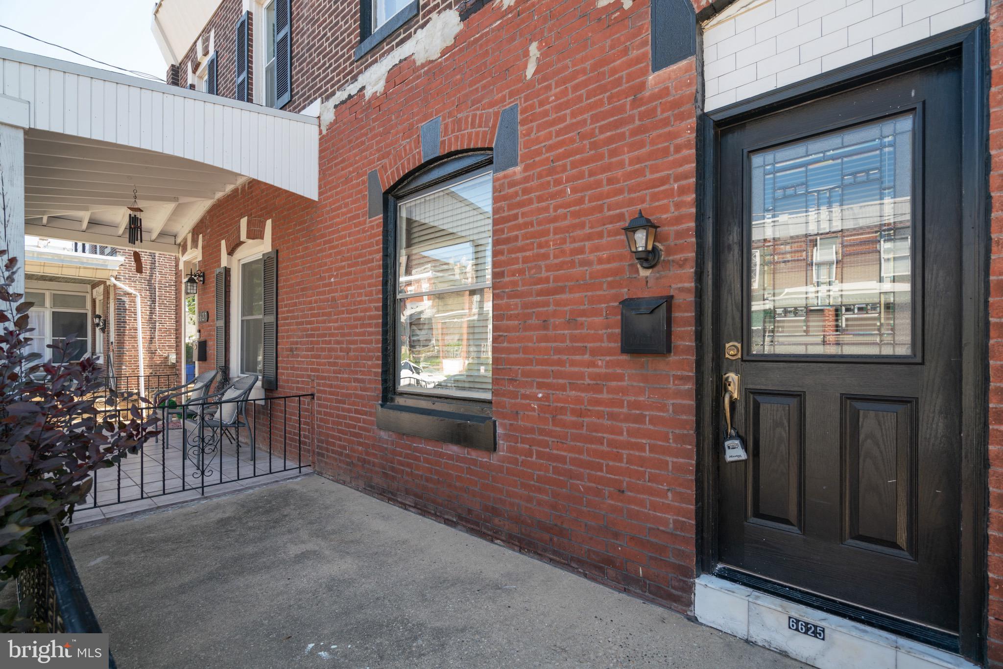 MAYFAIR - Residential