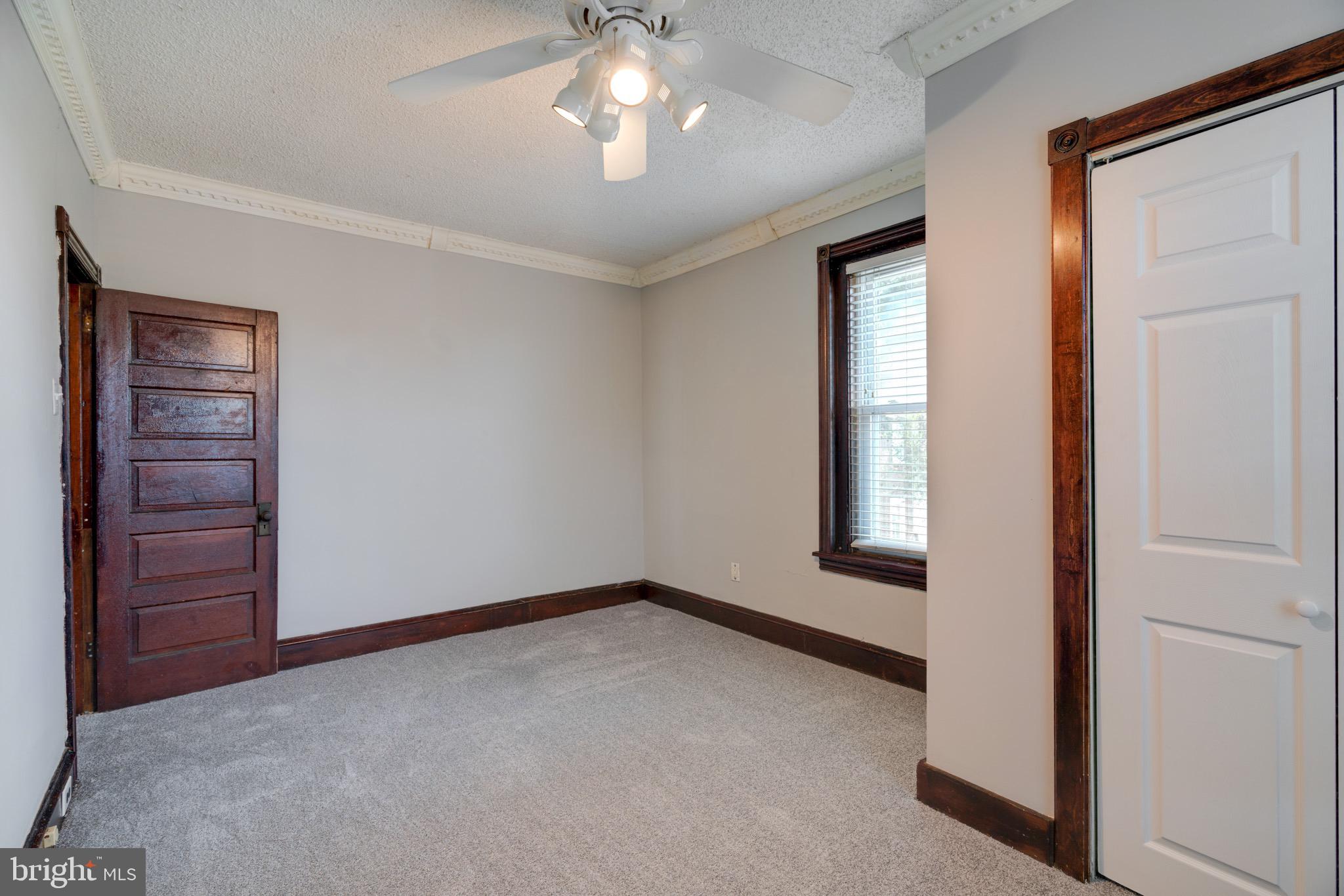MAYFAIR - Residential