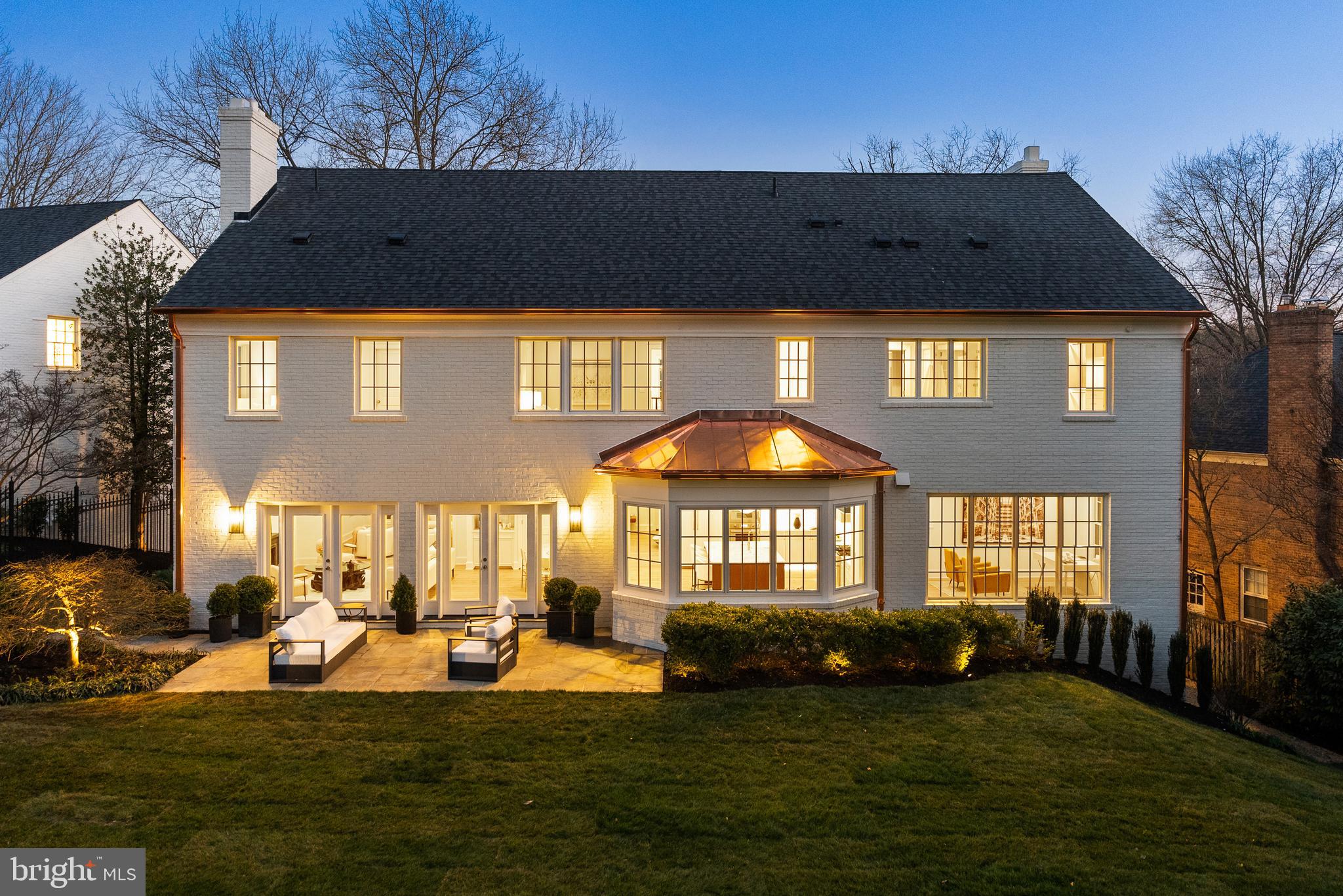 SPRING VALLEY - Residential