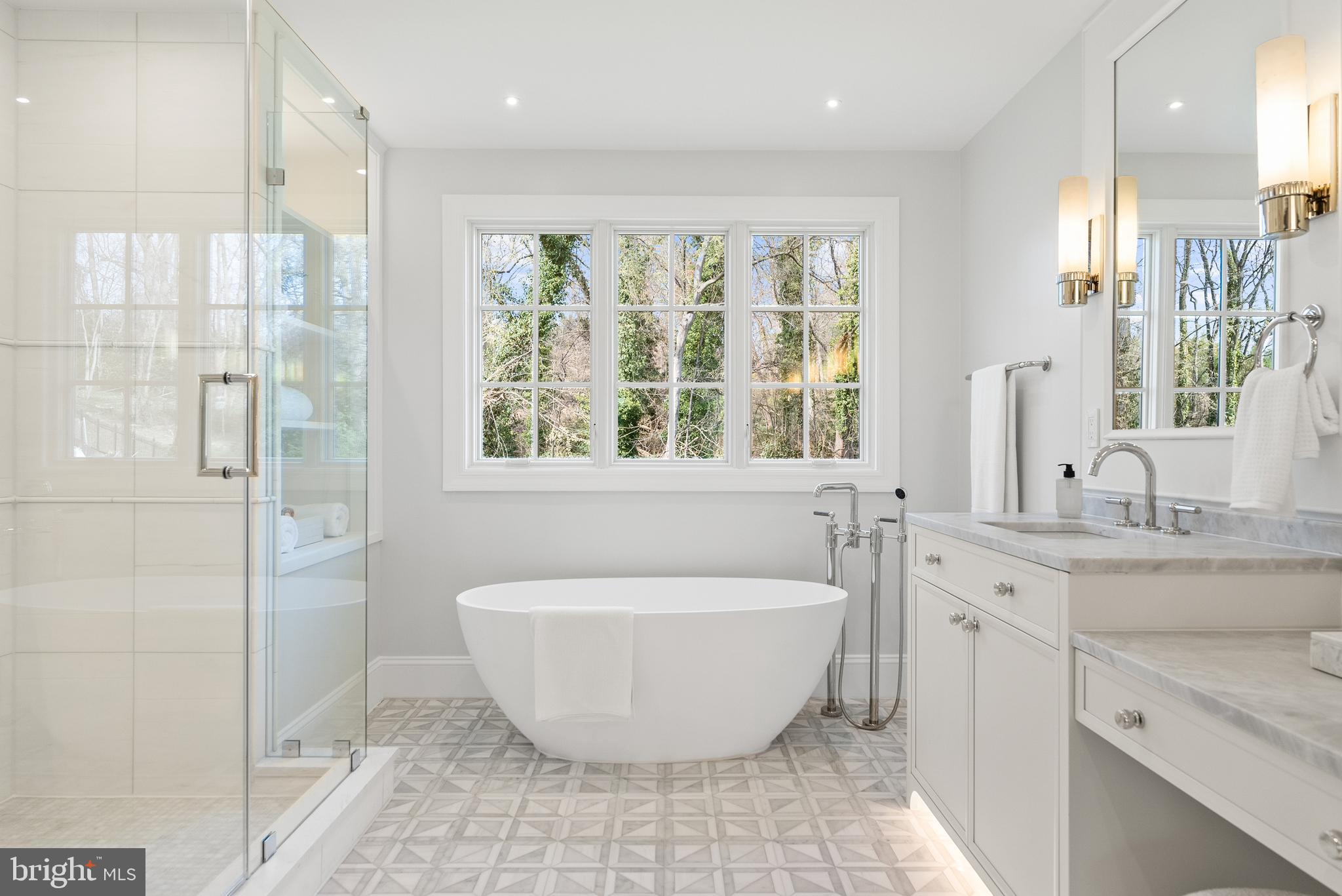 SPRING VALLEY - Residential