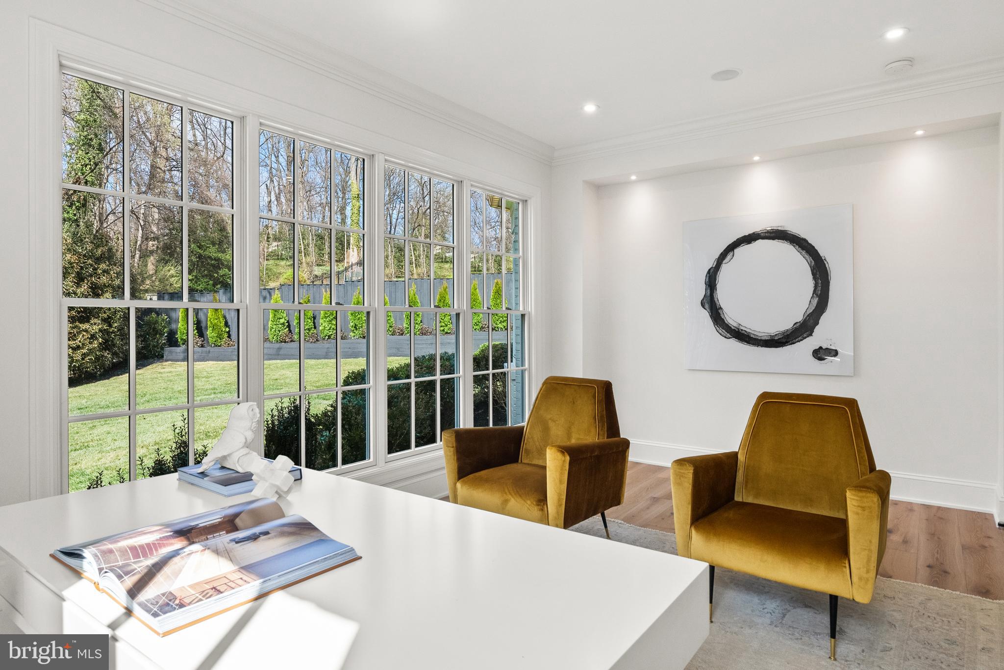 SPRING VALLEY - Residential