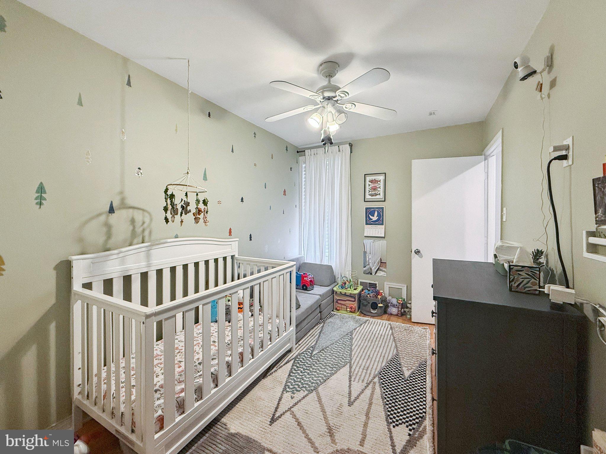 PORT RICHMOND - Residential