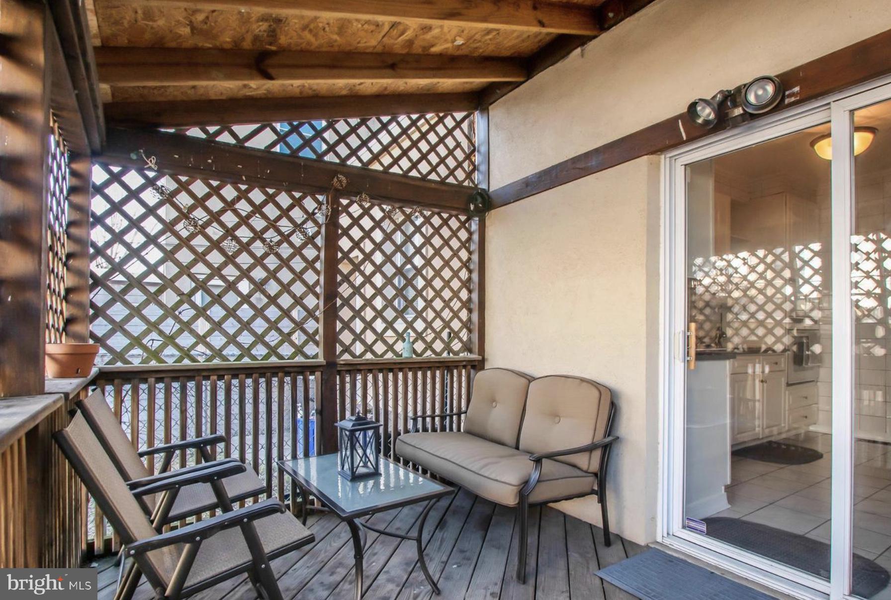 PORT RICHMOND - Residential