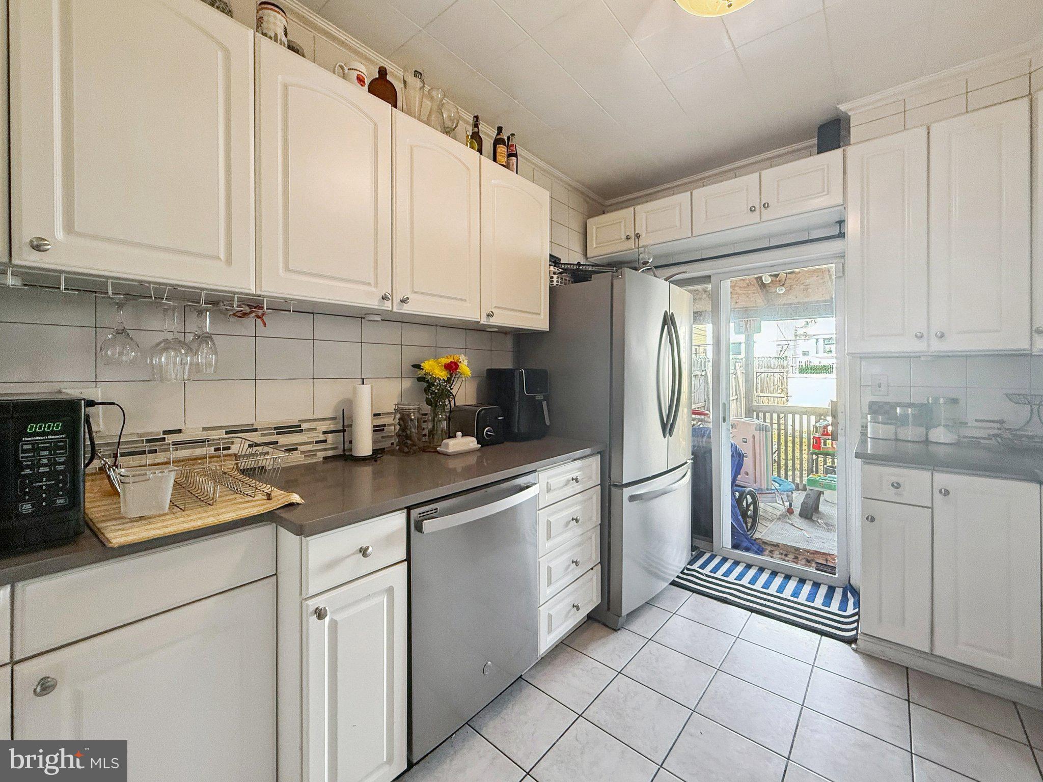 PORT RICHMOND - Residential