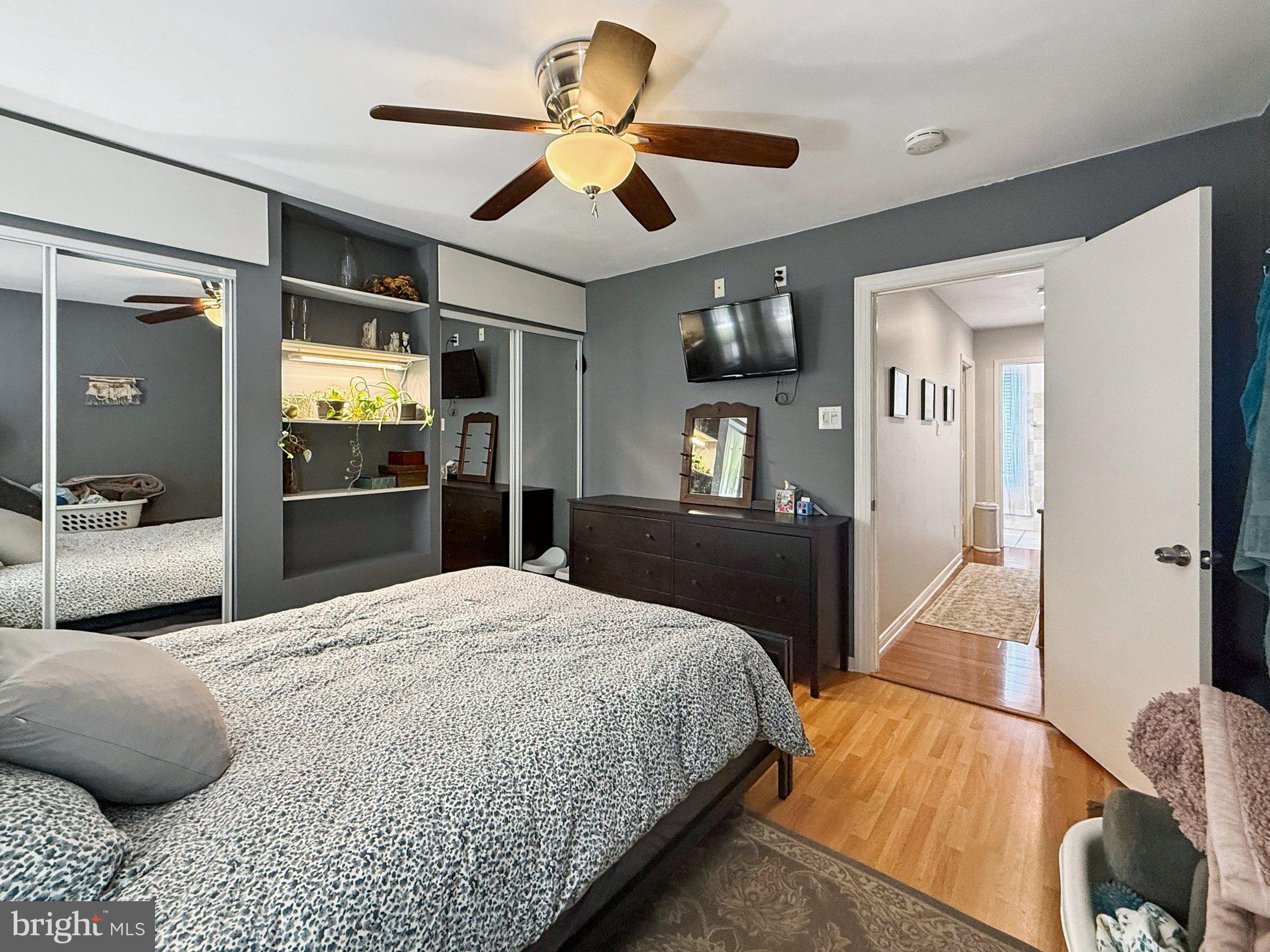 PORT RICHMOND - Residential