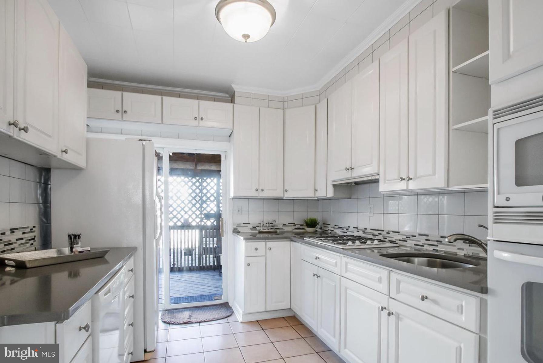 PORT RICHMOND - Residential