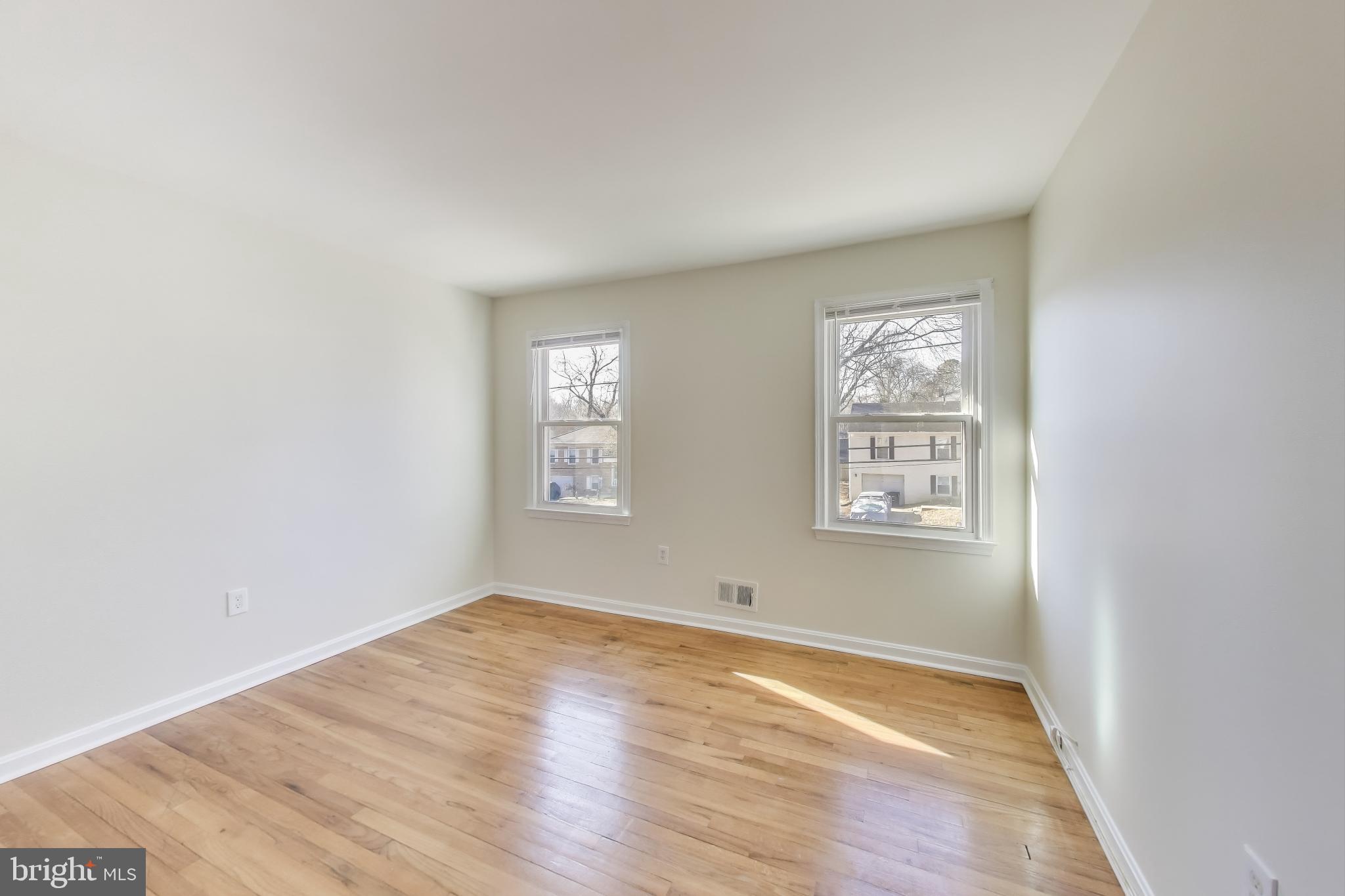 NORTH ROBLEE ACRES - Residential