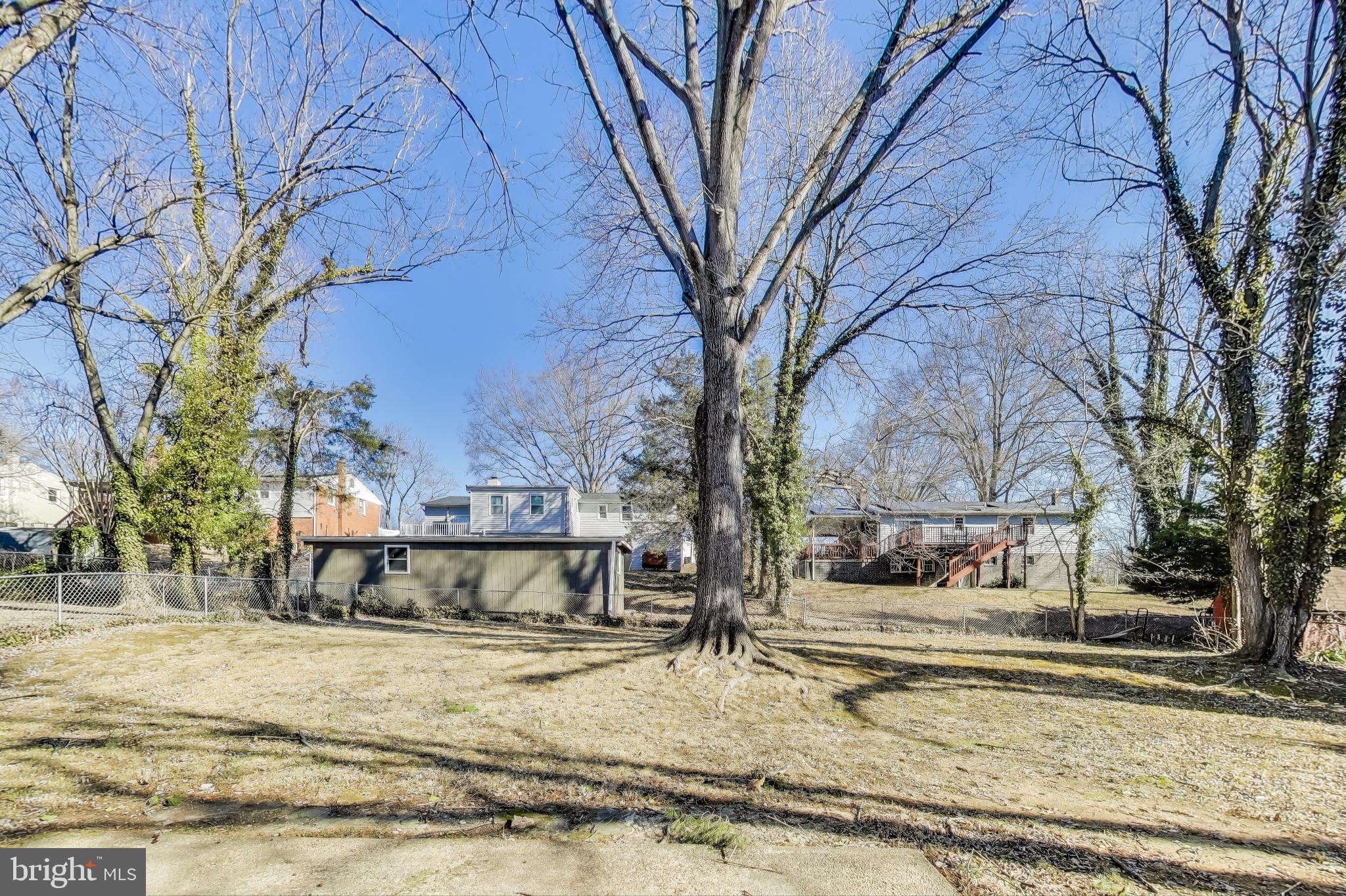 NORTH ROBLEE ACRES - Residential