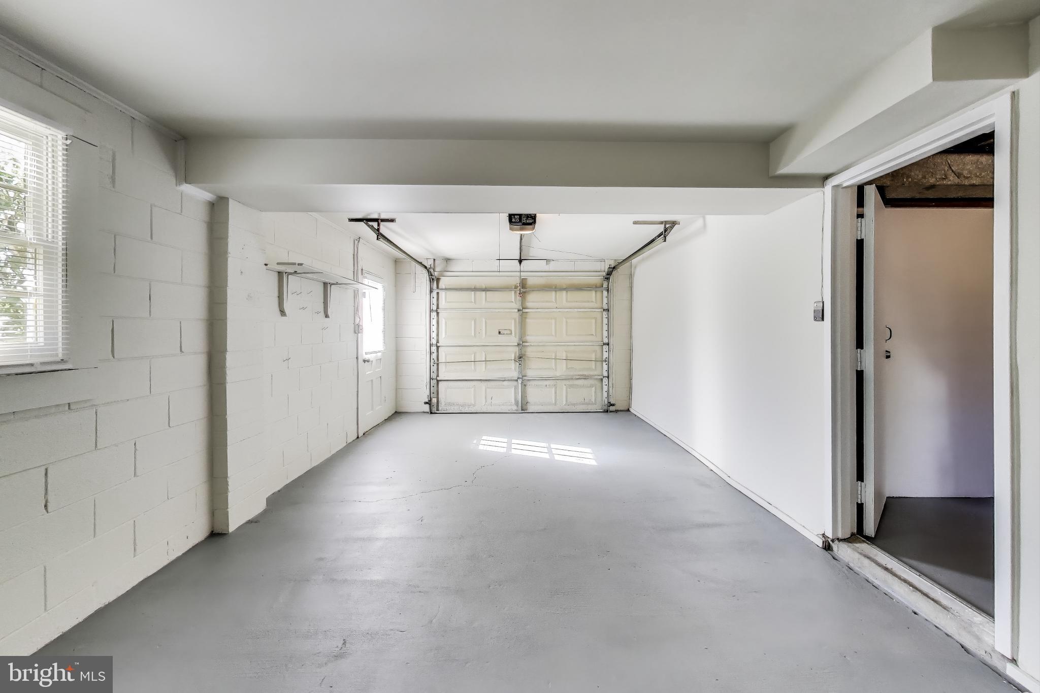 NORTH ROBLEE ACRES - Residential