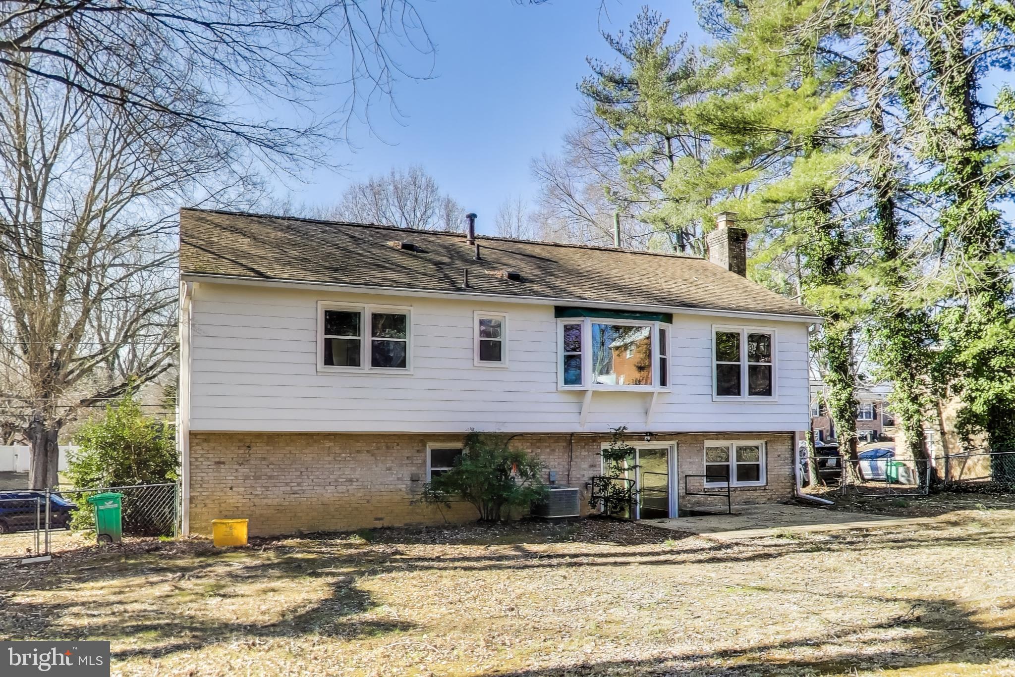 NORTH ROBLEE ACRES - Residential