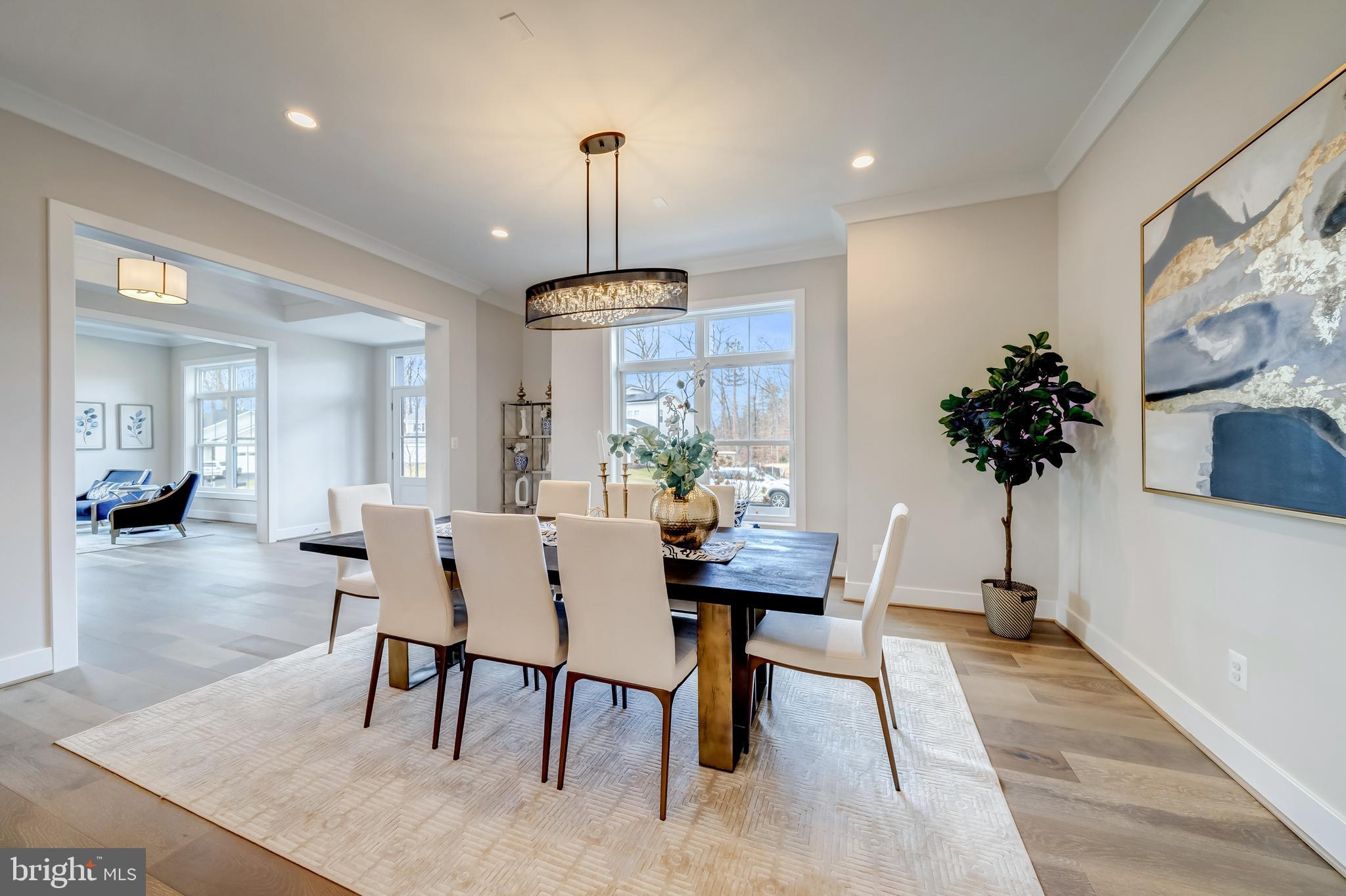 1002 SPRINGVALE ROAD