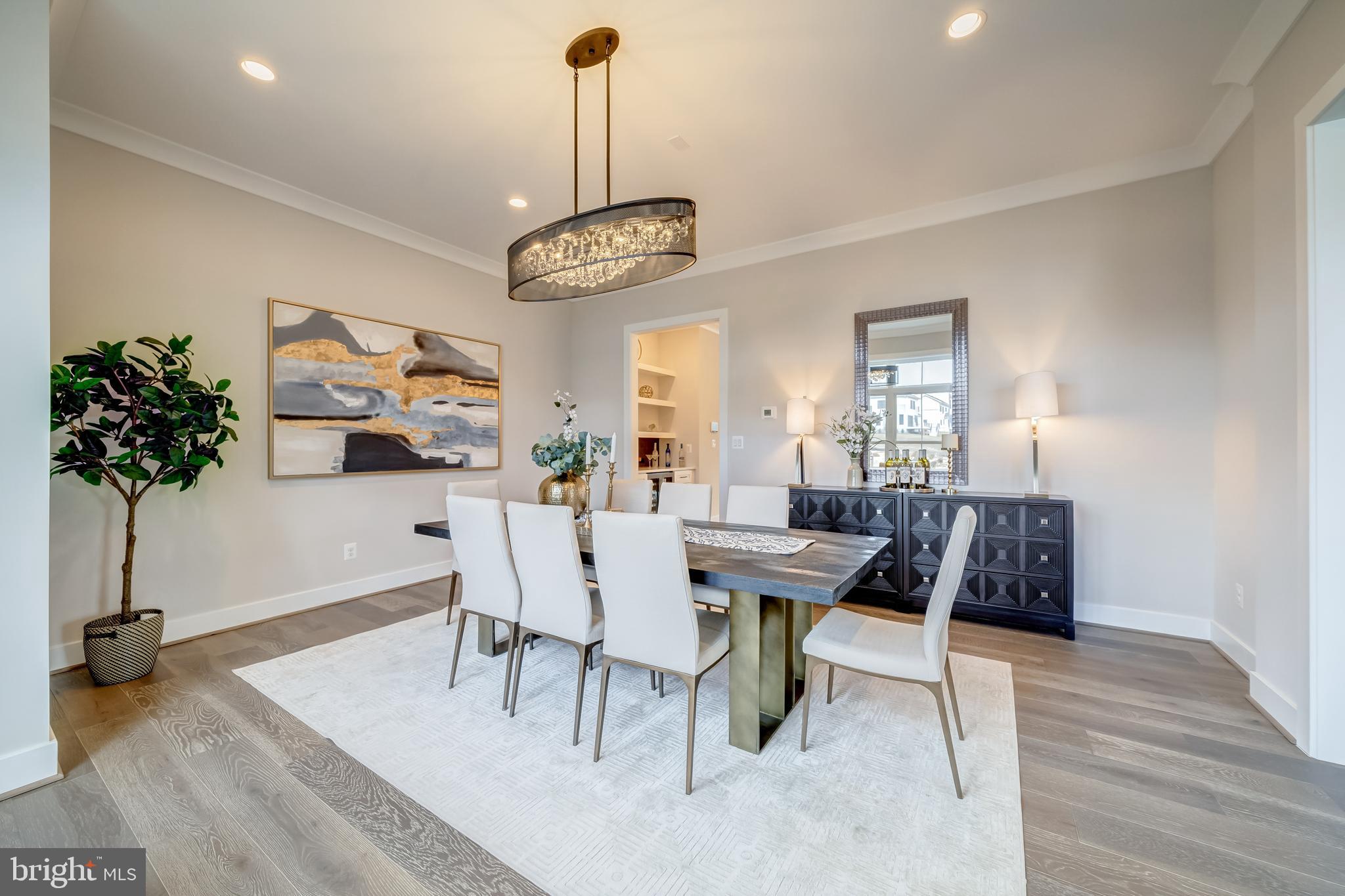 1002 SPRINGVALE ROAD