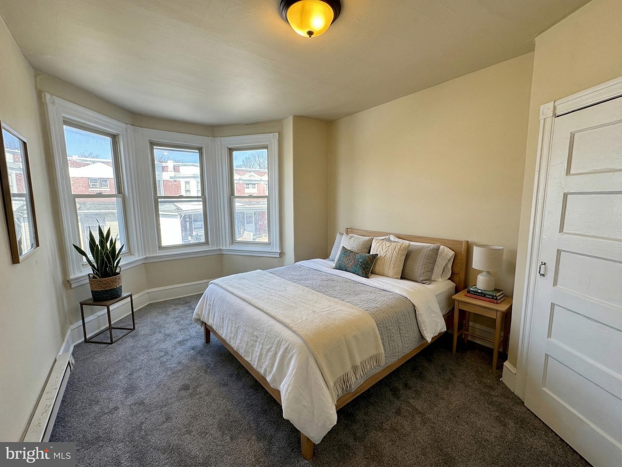 PHILADELPHIA (WEST) - Residential