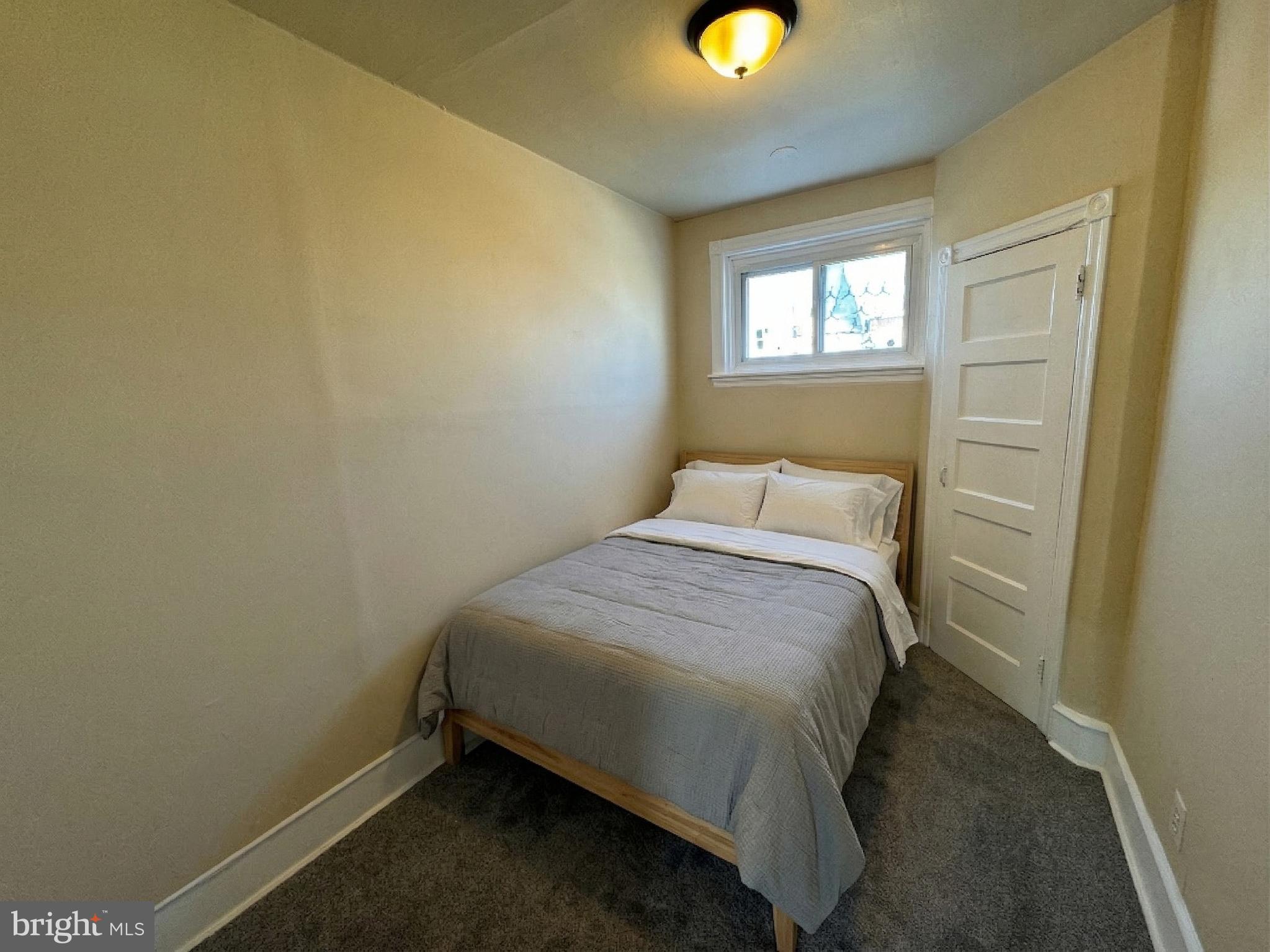 PHILADELPHIA (WEST) - Residential