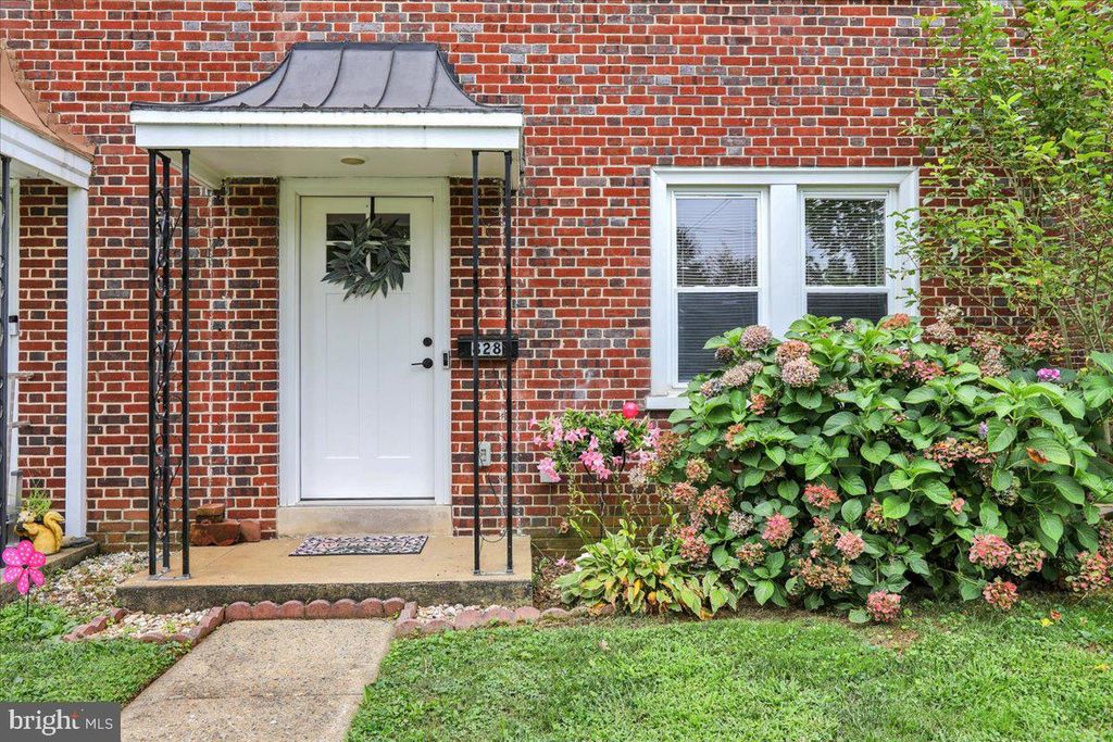 Photo of 828 Fremont Street, LANCASTER, PA 17603 (MLS # PALA2074074)